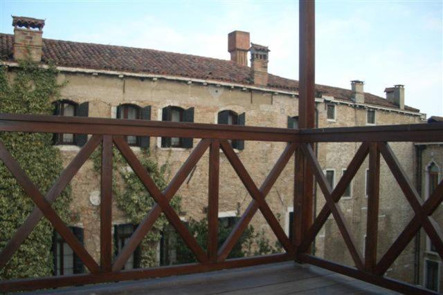 Salmaso Apartments