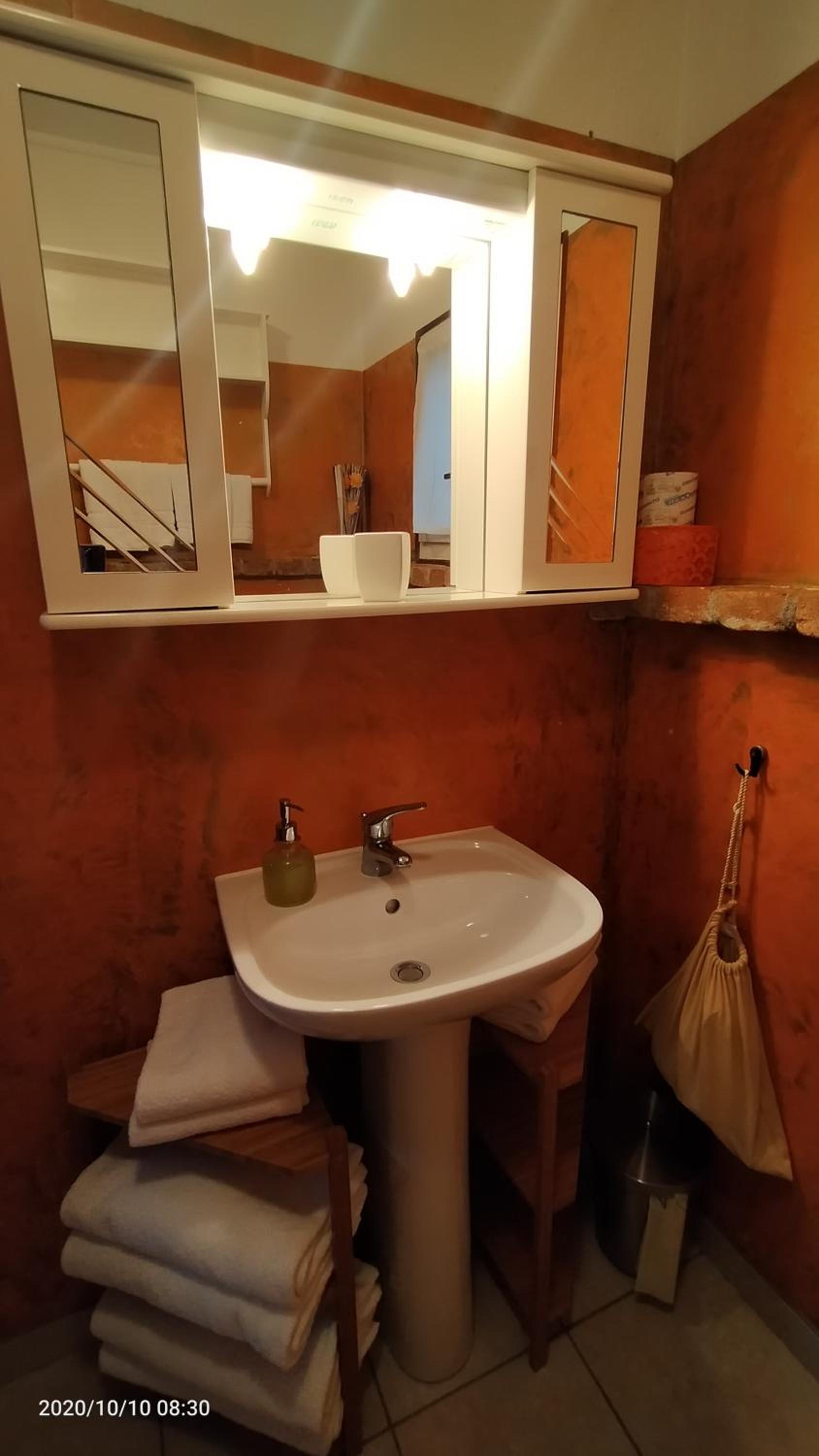 Photo 24