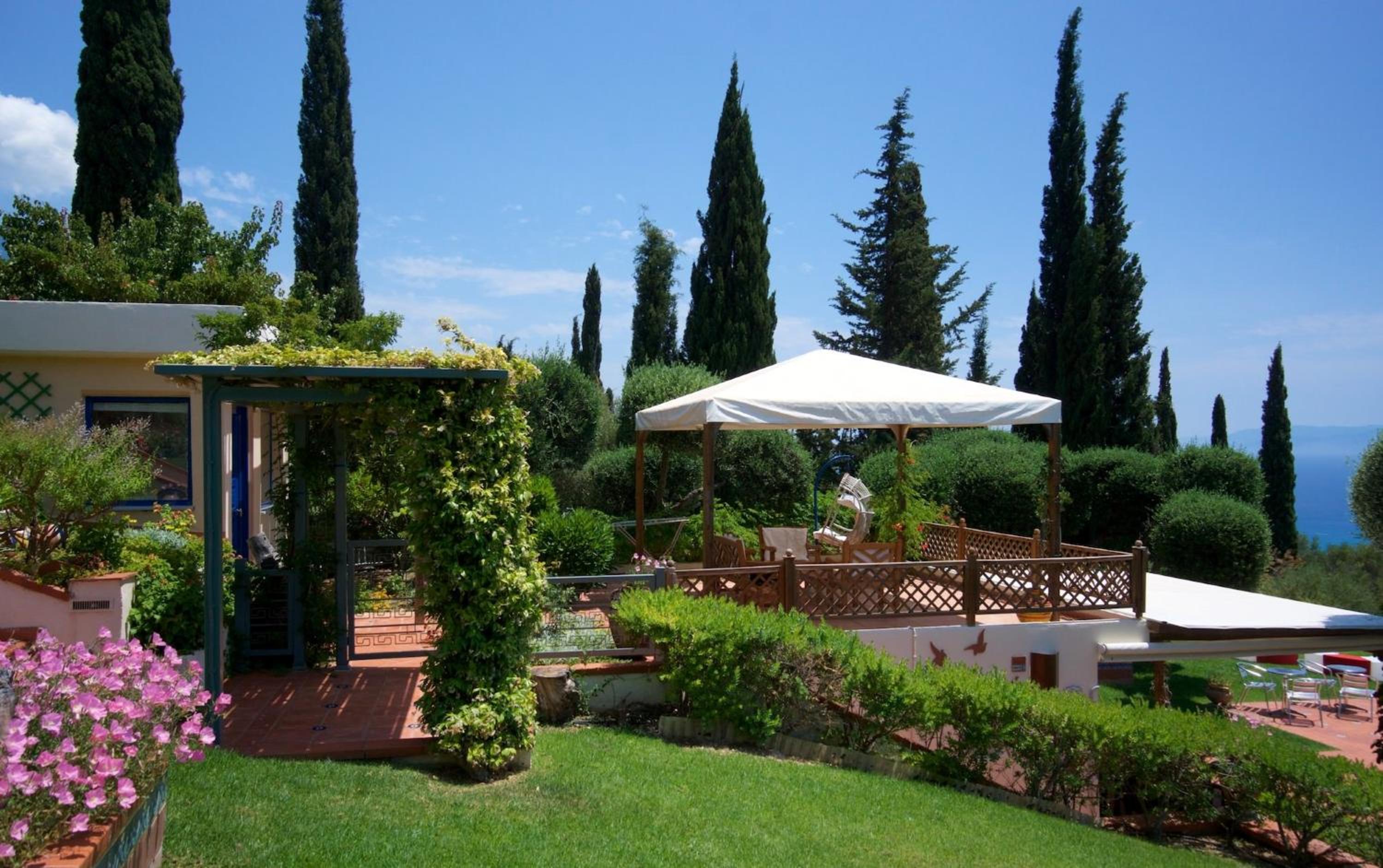 Felix Residence & Lucia Simona Villas
