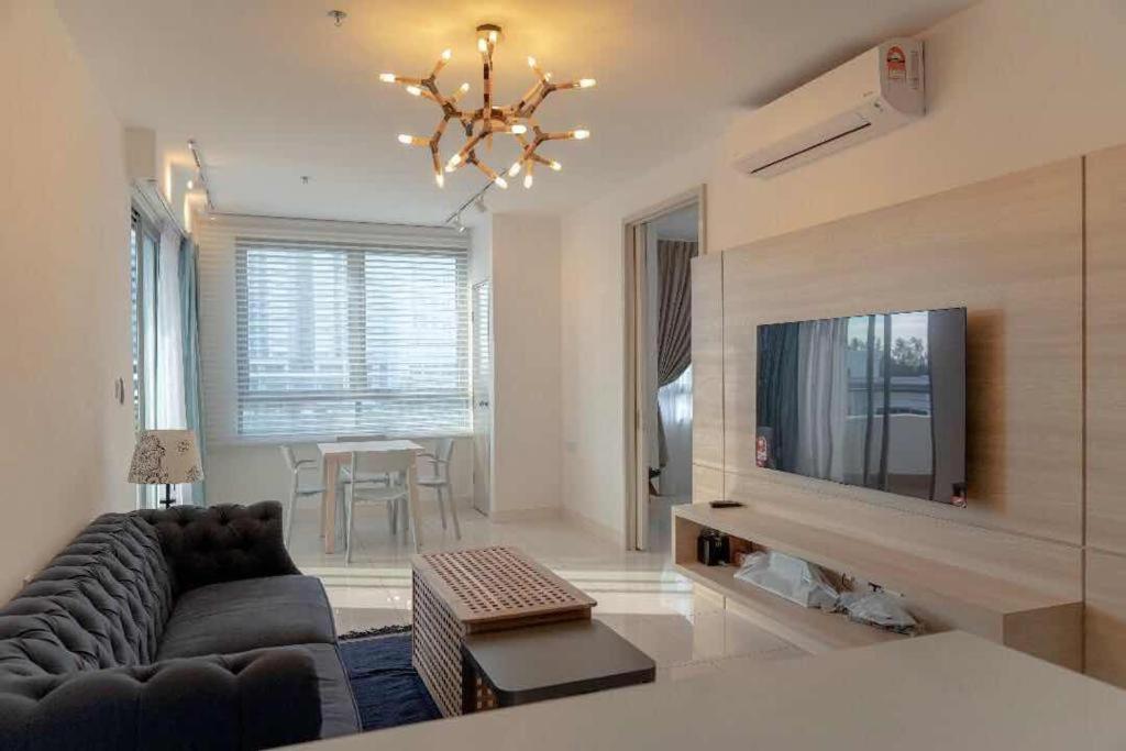 PINTARMAN SUITES @ MIRI TIMES SQUARE photo 4
