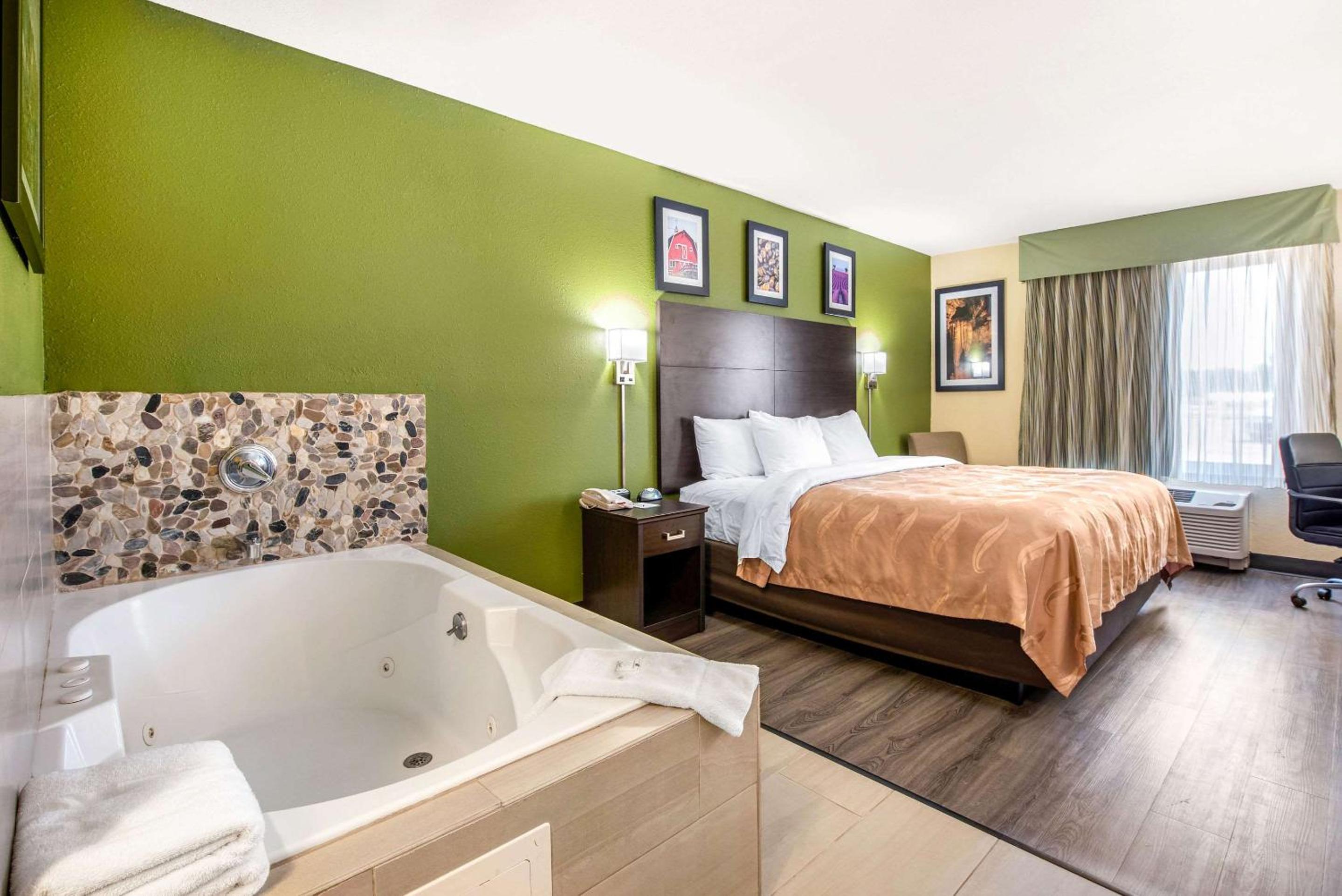 Quality Inn & Suites Brandenburg - Fort Knox, Foto 14