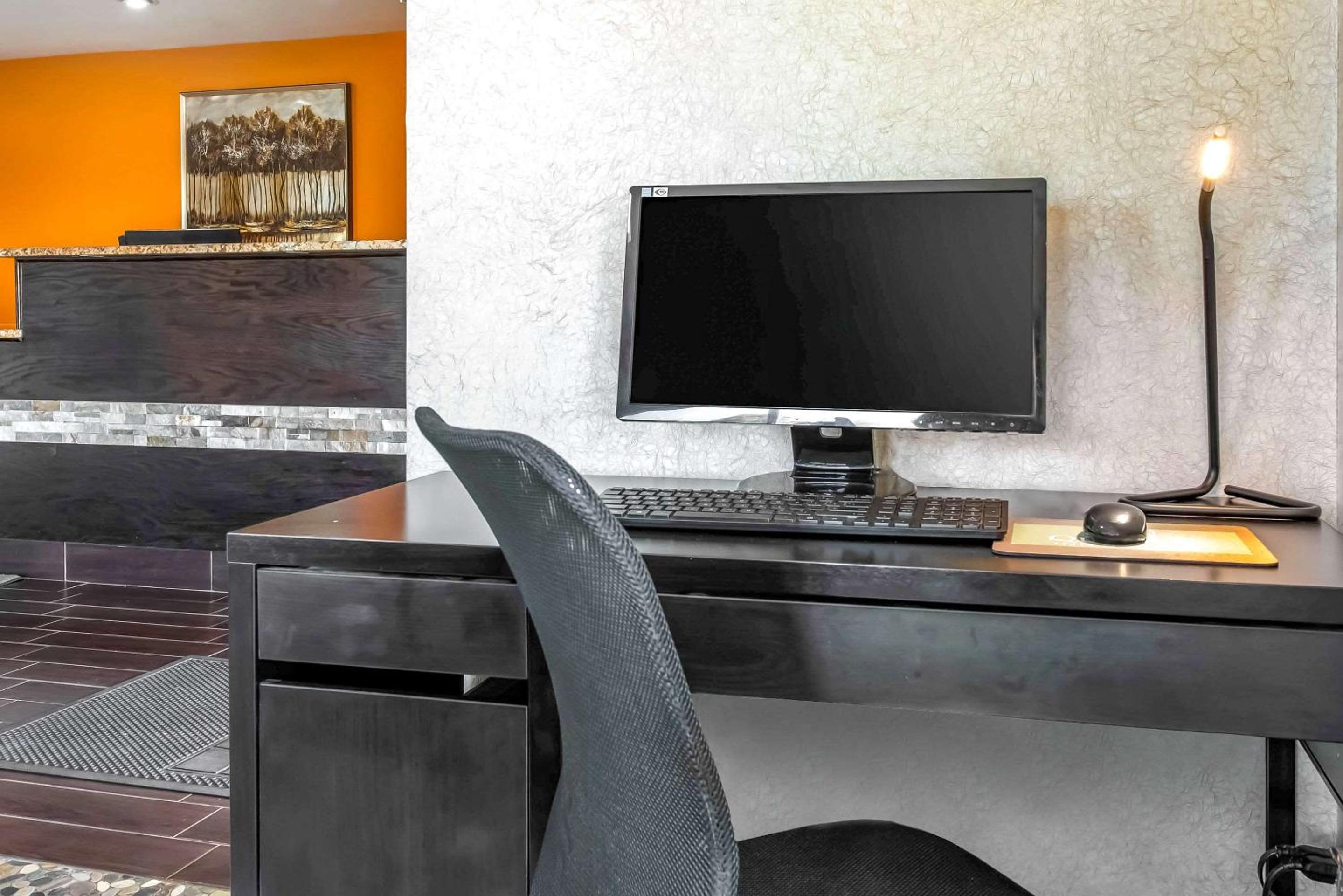 Quality Inn & Suites Brandenburg - Fort Knox, Foto 51