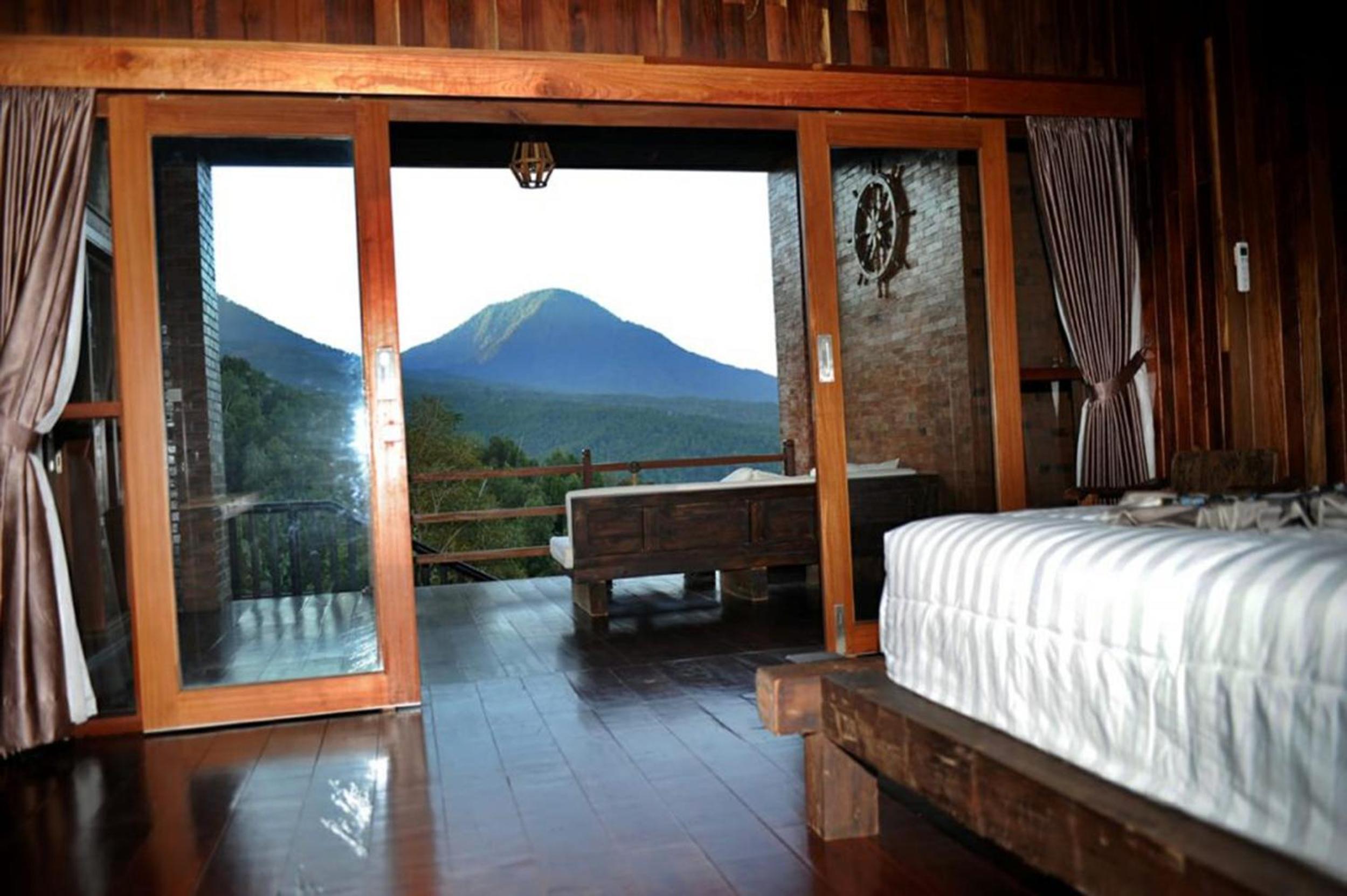 Bali Jegeg Munduk Hotel, Bar, and Restaurant view 2