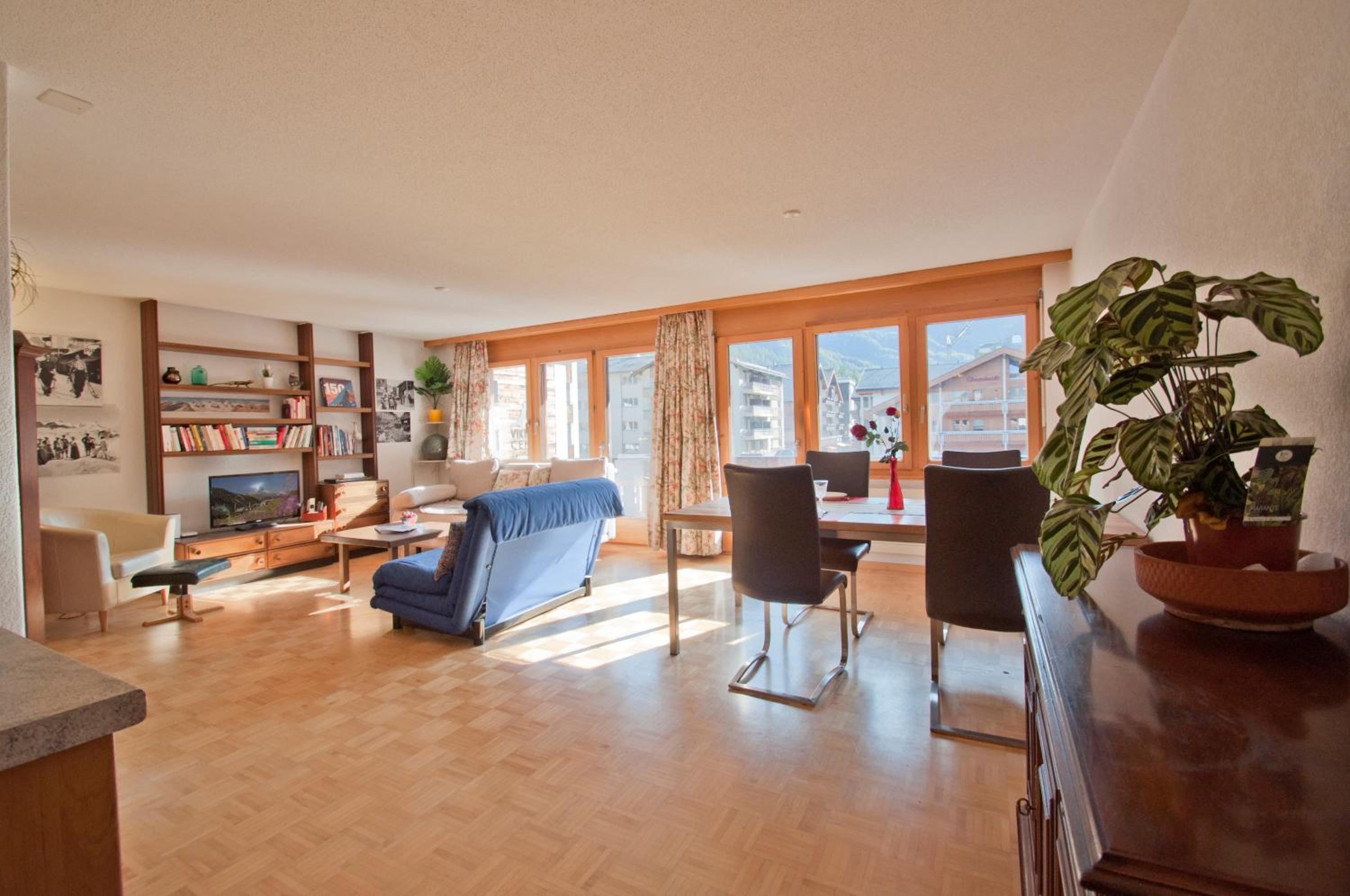 Haus Bahnhofbuffet, Apartment Riffelhorn view 2