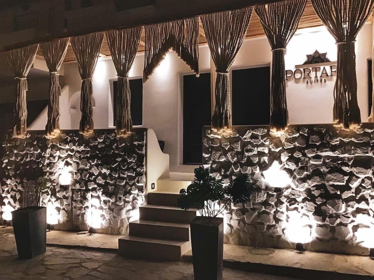 Hotel Portara Seaside Luxury Suites