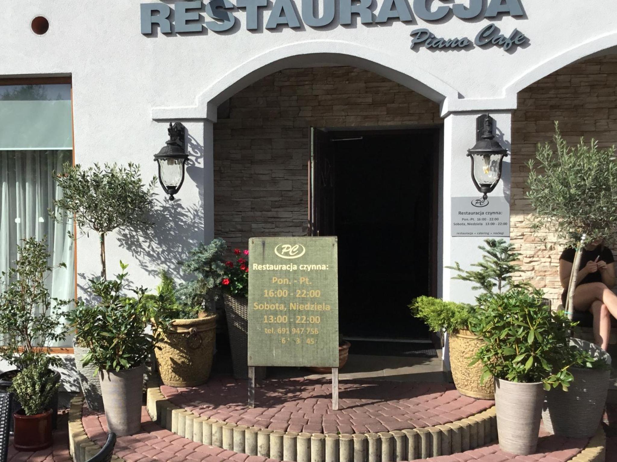 restaurant