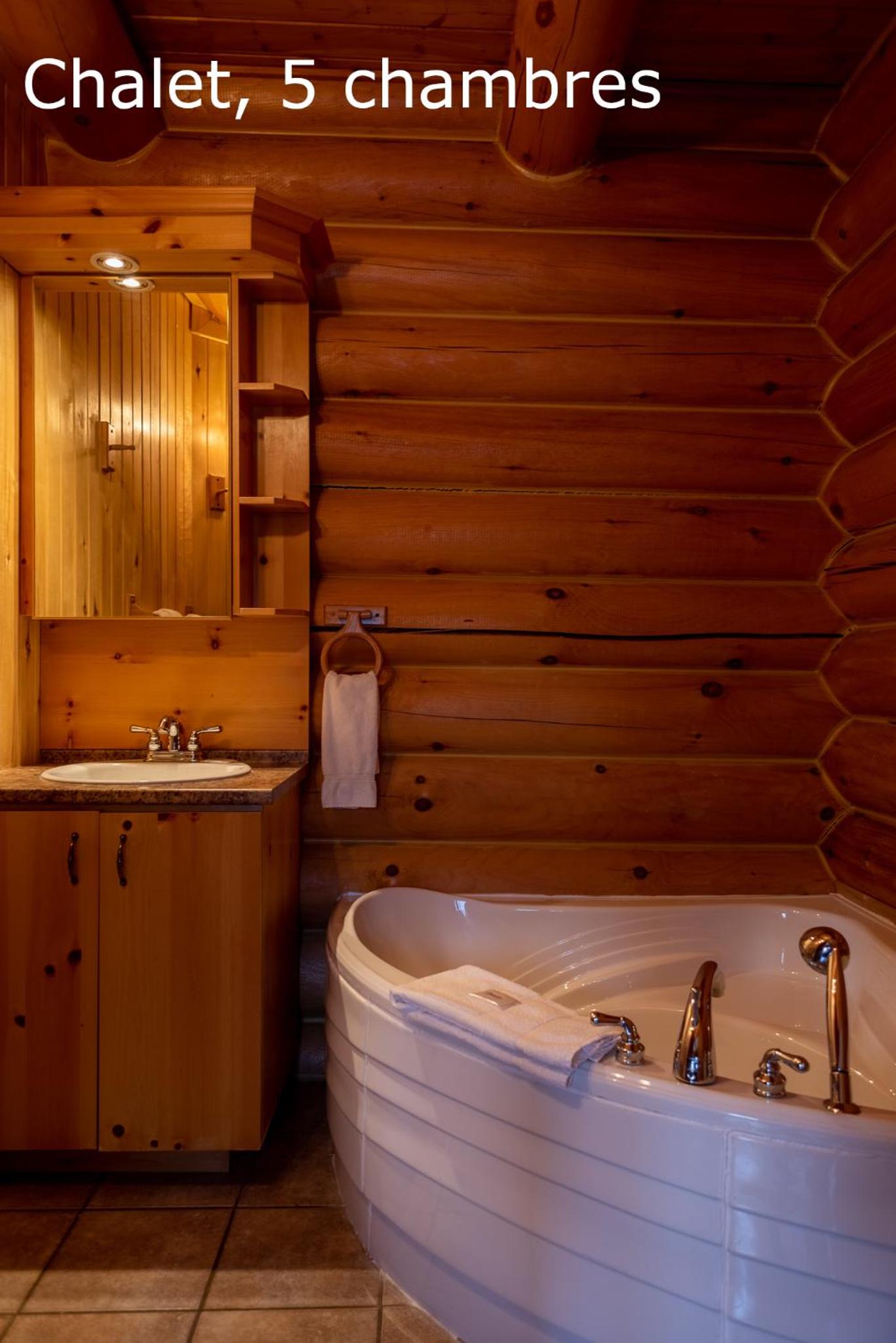 Chalets et Spa Lac Saint-Jean