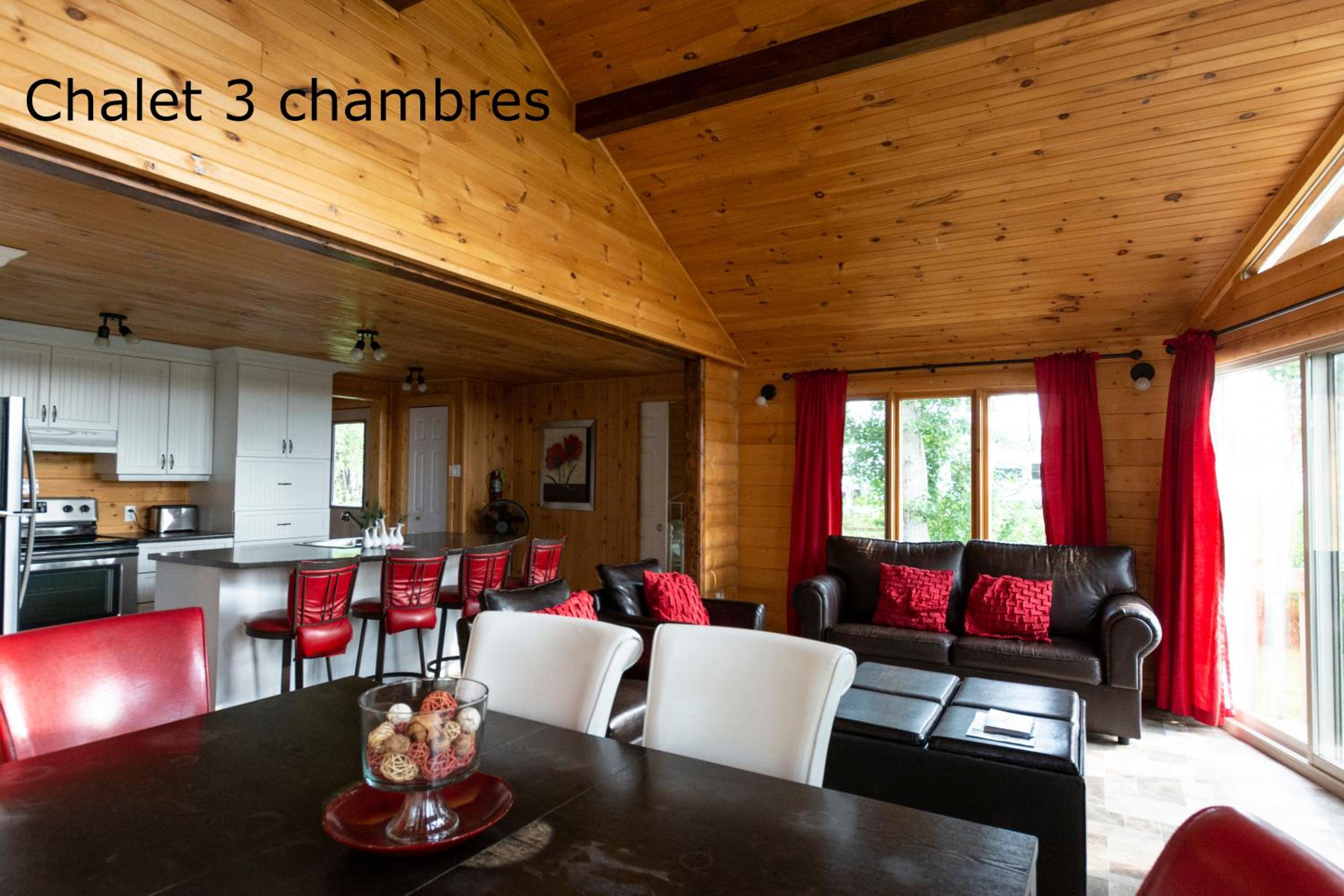 Chalets et Spa Lac Saint-Jean