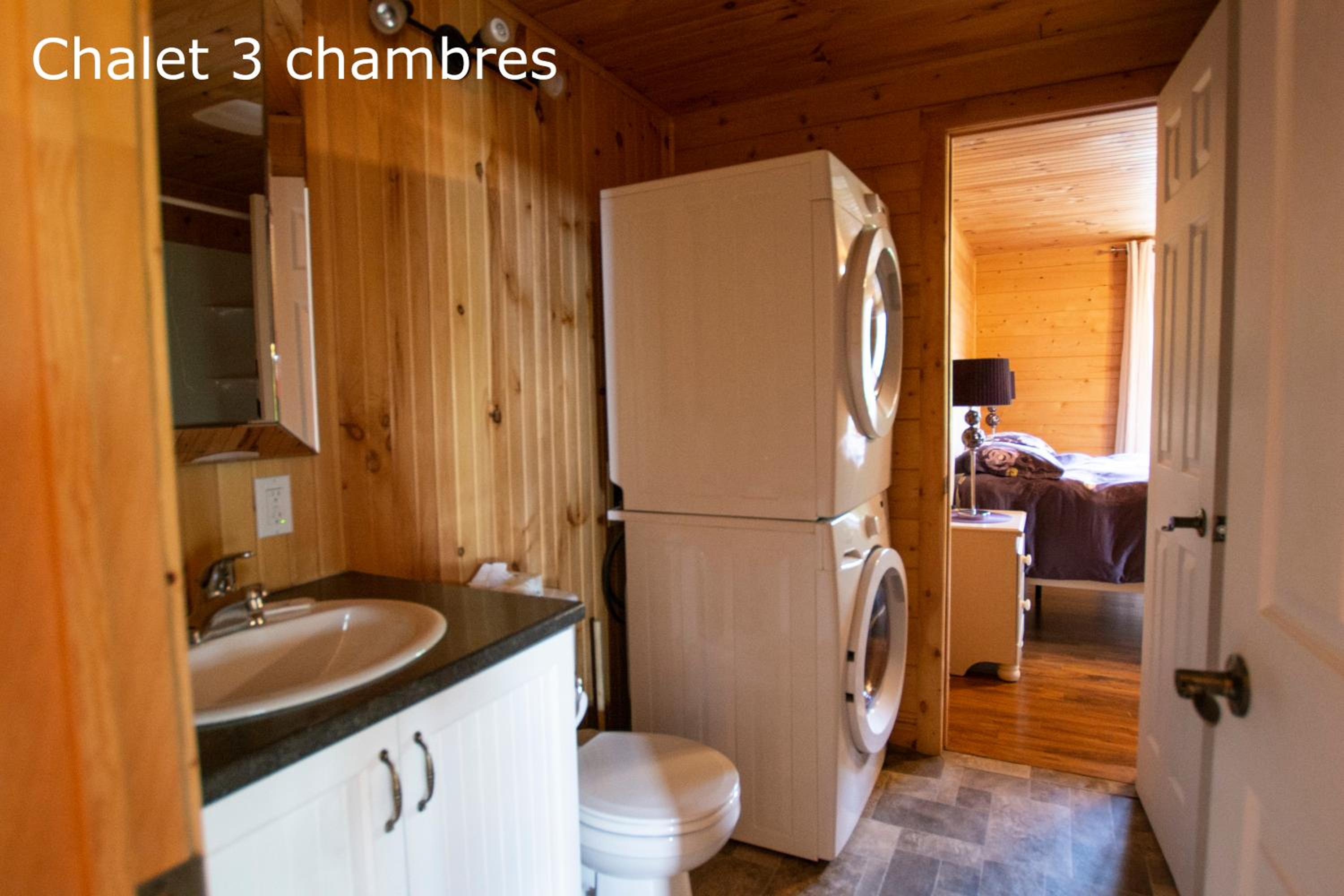 Chalets et Spa Lac Saint-Jean