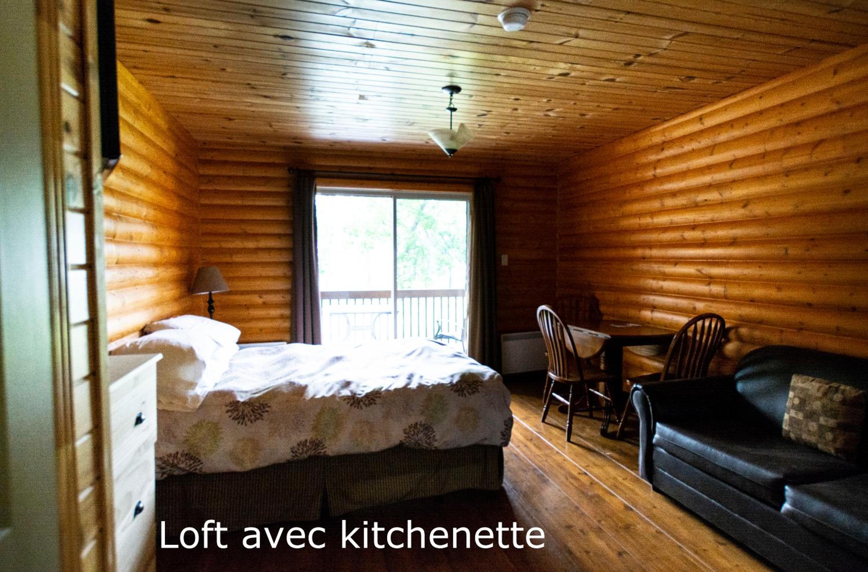 Chalets et Spa Lac Saint-Jean