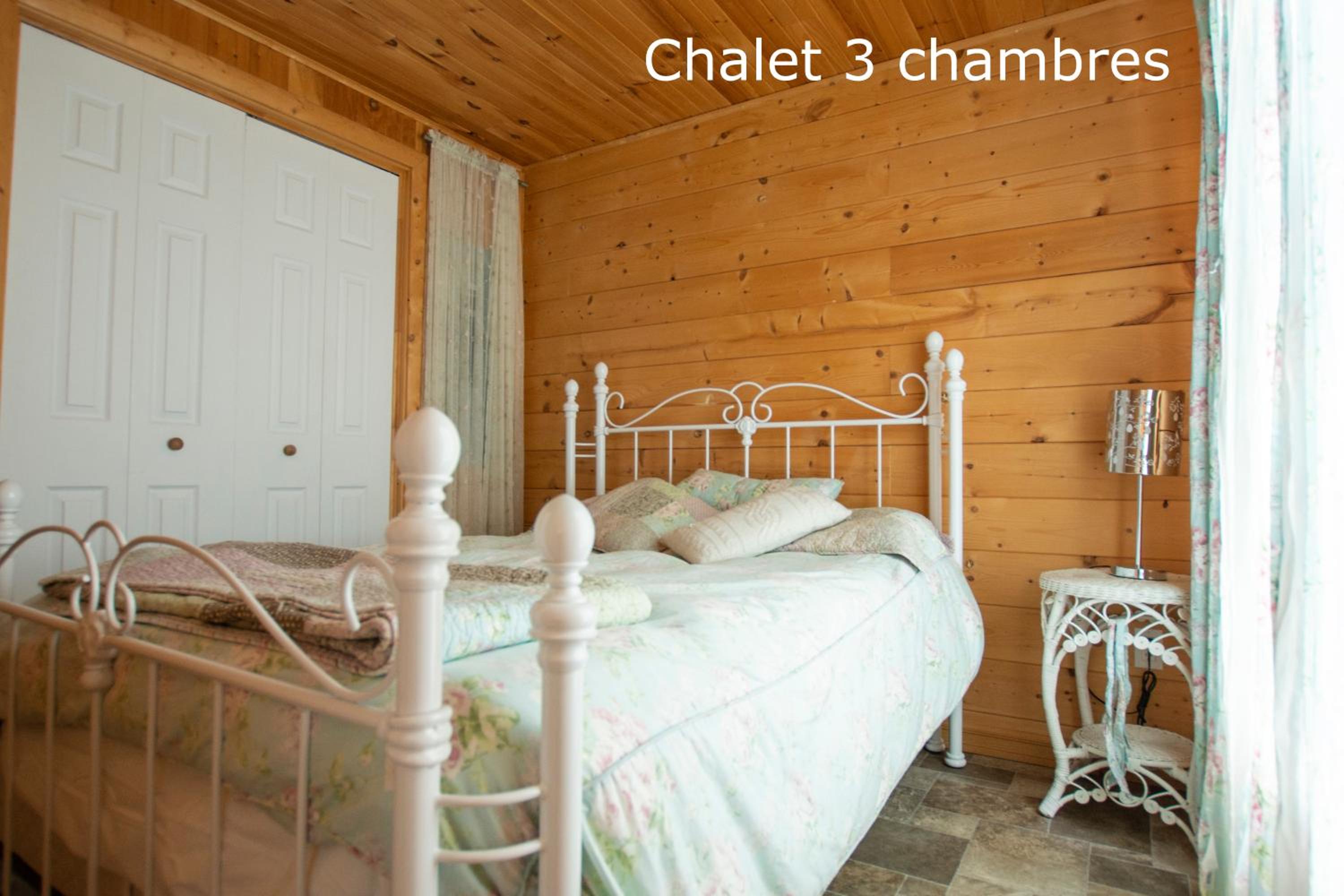 Chalets et Spa Lac Saint-Jean
