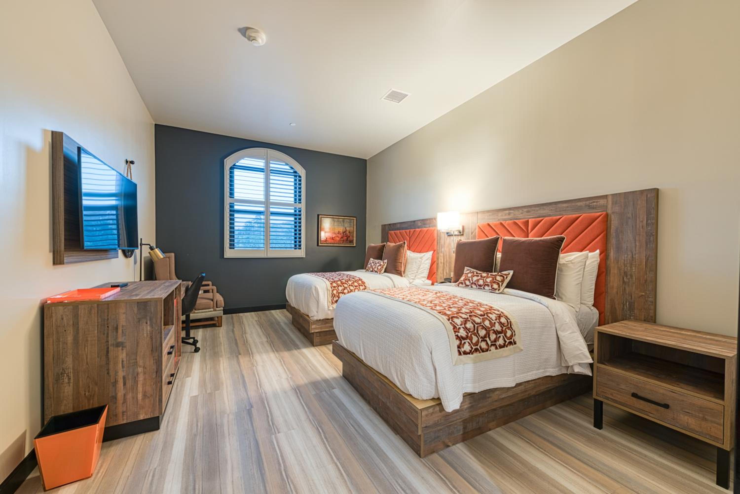 Hotel Lexen Newhall Santa Clarita - Near Six Flags Magic Mountain - Property Image 13