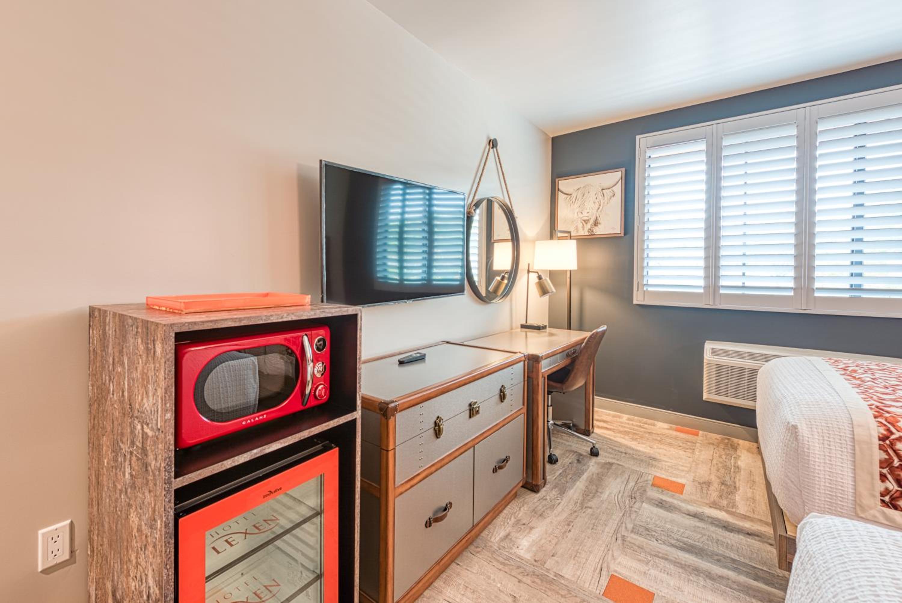 Hotel Lexen Newhall Santa Clarita - Near Six Flags Magic Mountain - Property Image 34