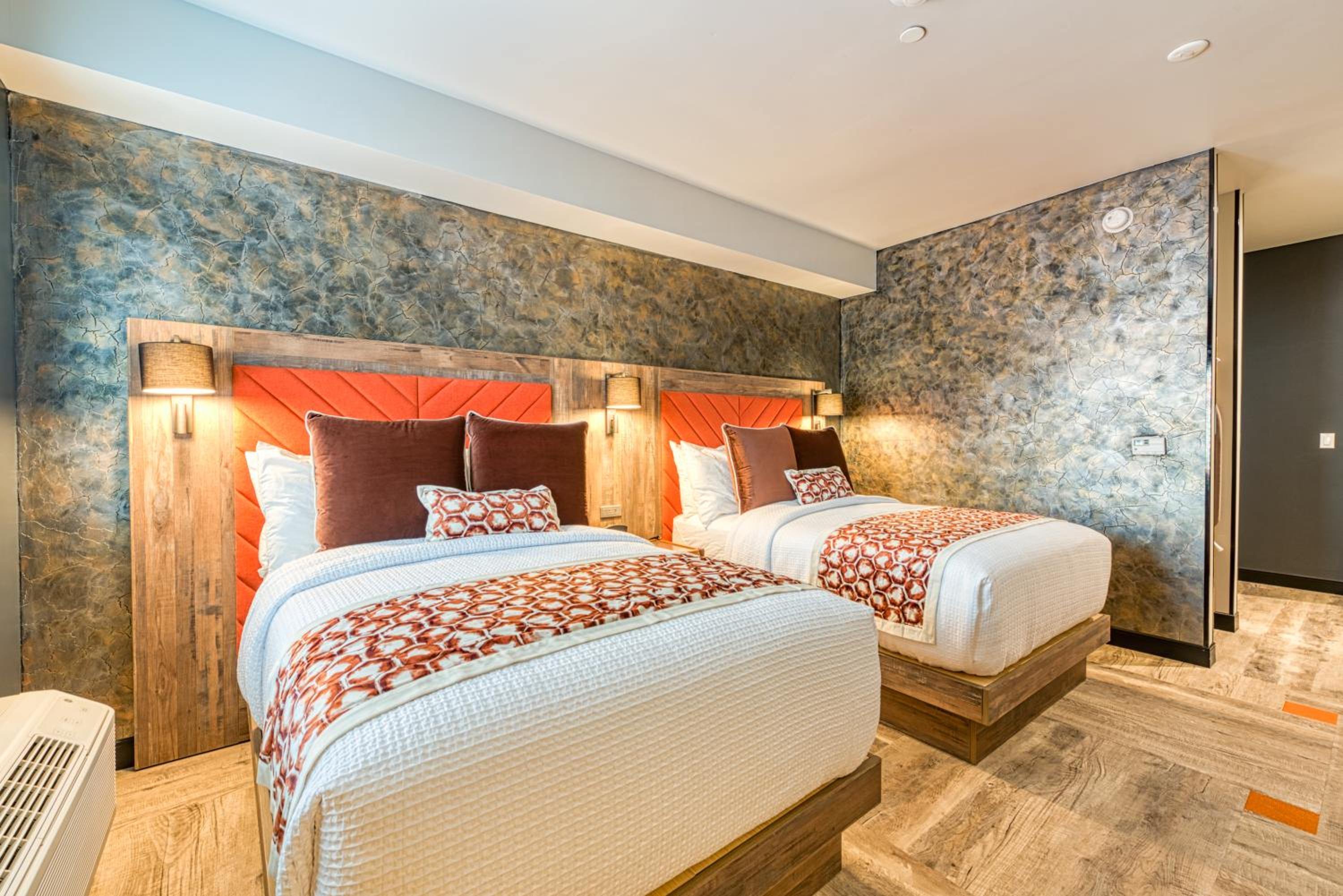 Hotel Lexen Newhall Santa Clarita - Near Six Flags Magic Mountain - Property Image 53