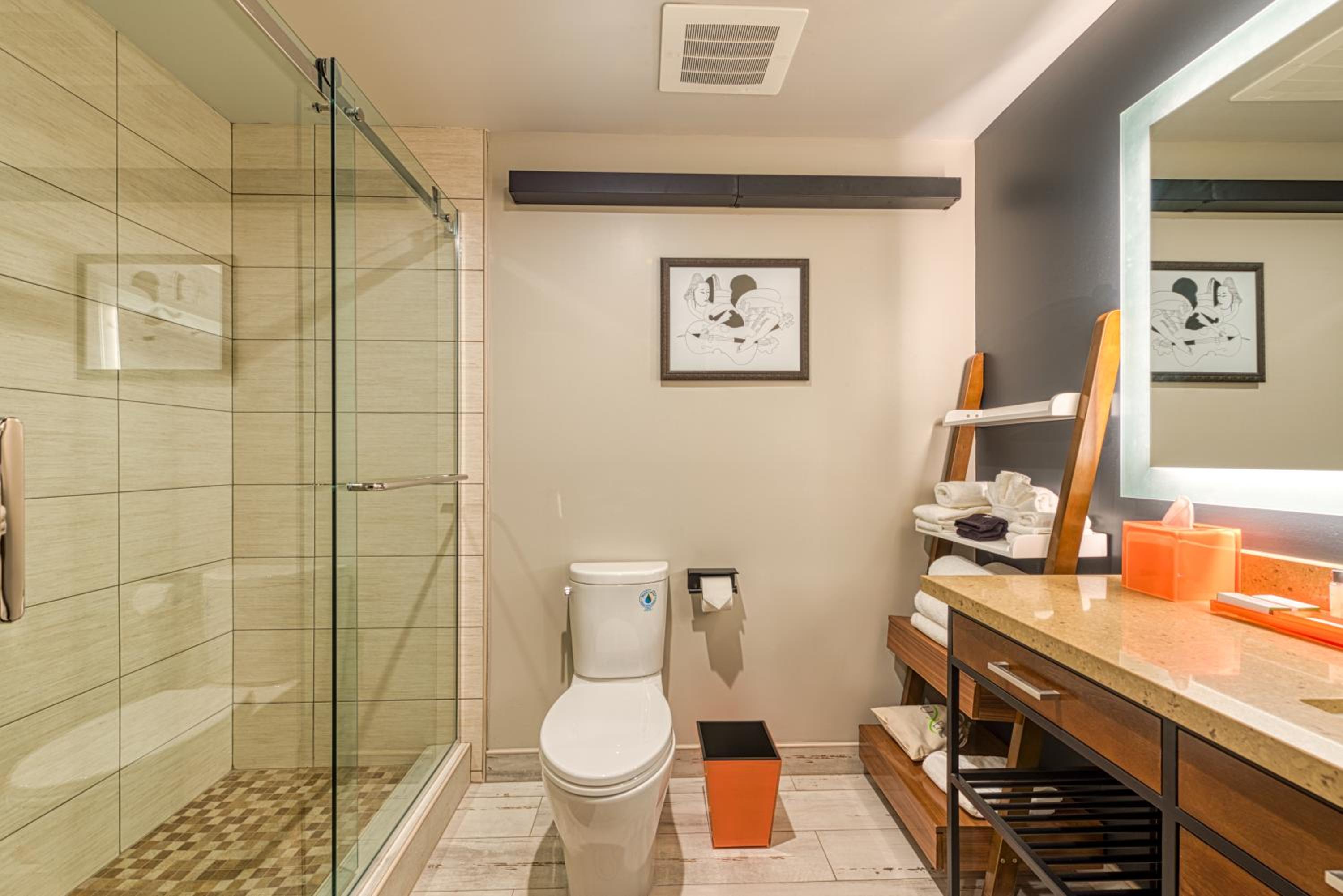 Hotel Lexen Newhall Santa Clarita - Near Six Flags Magic Mountain - Property Image 64