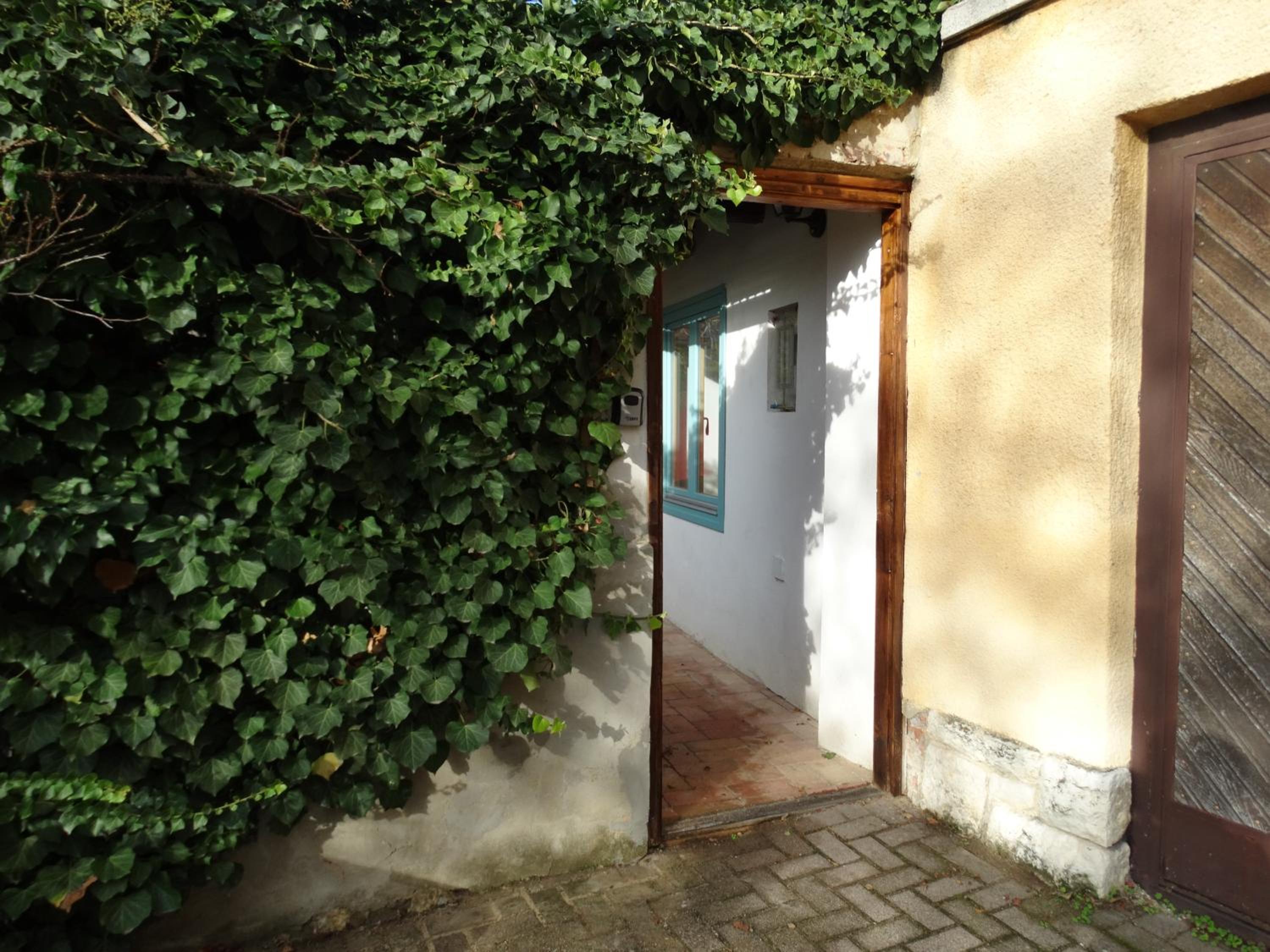 Photo 28