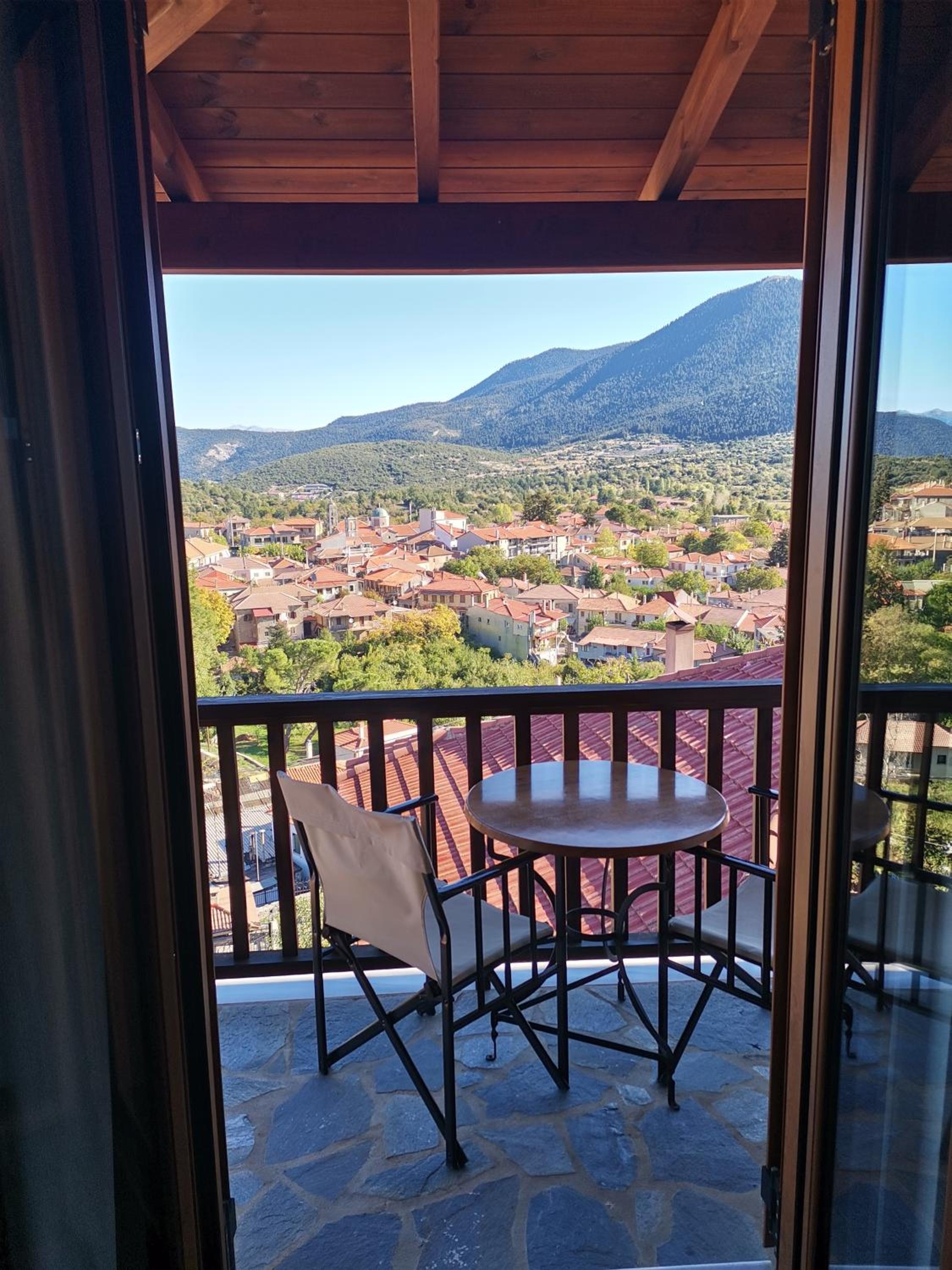 Panorama Vytinas view 4