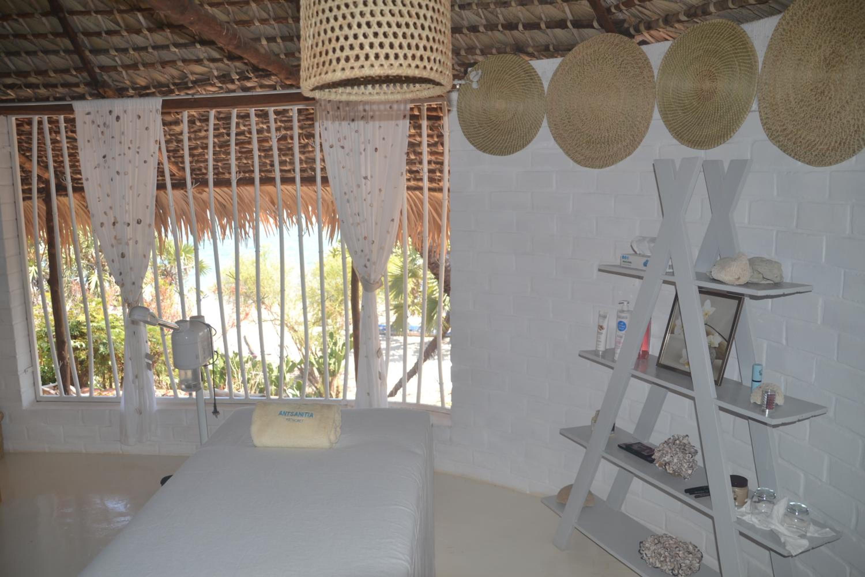 Antsanitia Resort