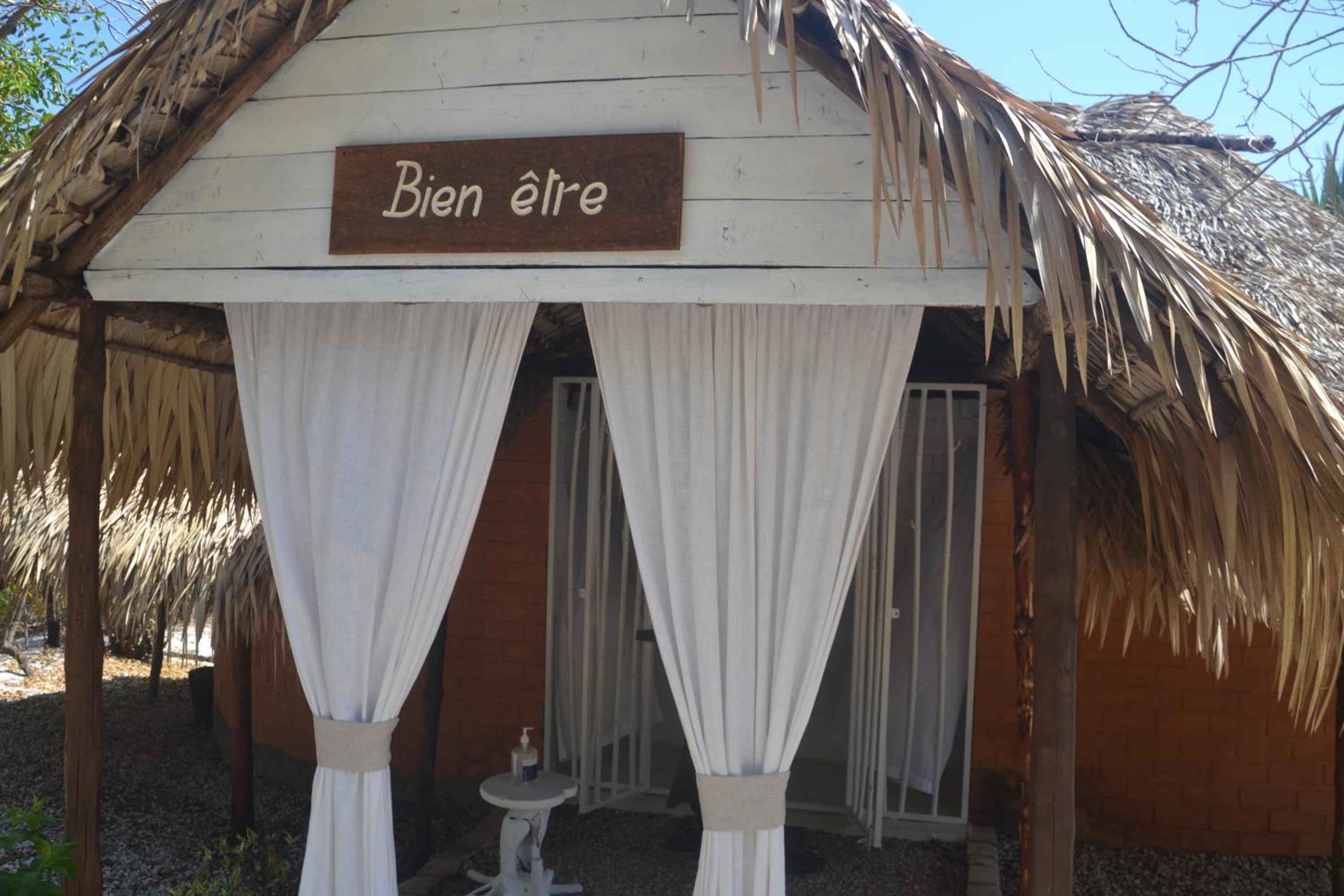 Antsanitia Resort