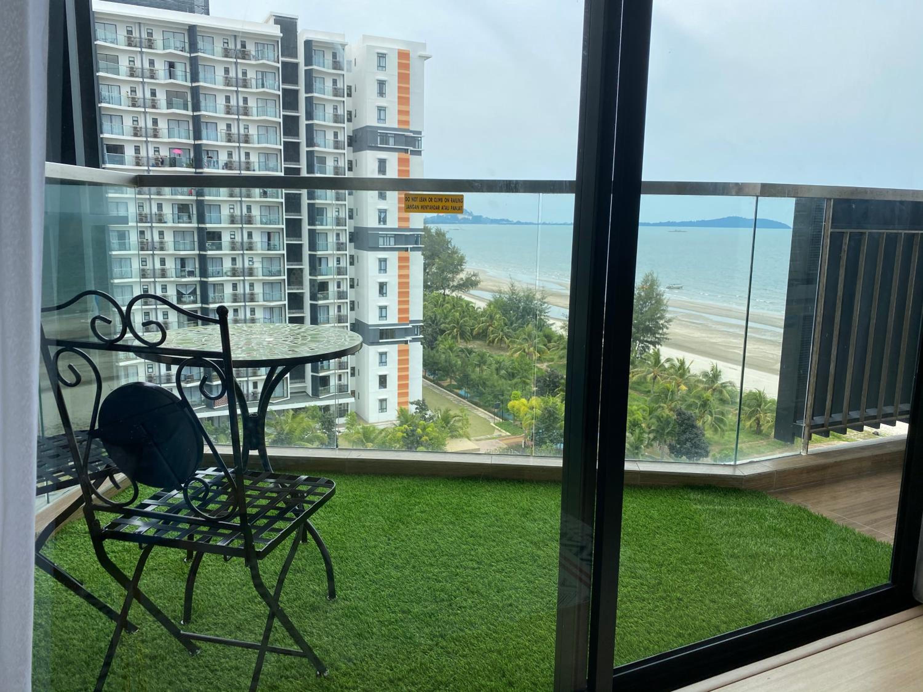 Timurbay Seafront Residence aRRayyan Suites photo 2
