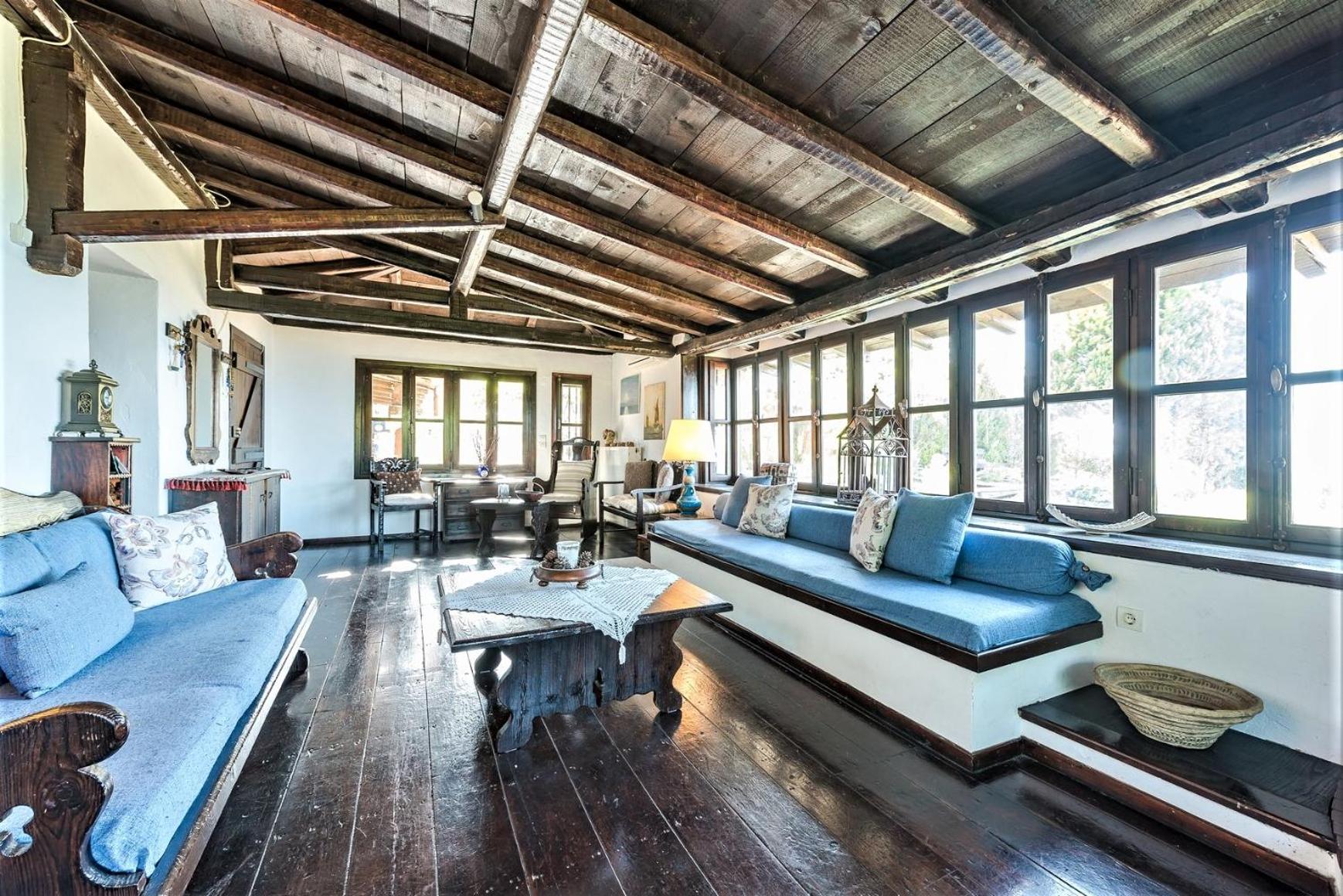Ampelos Estate