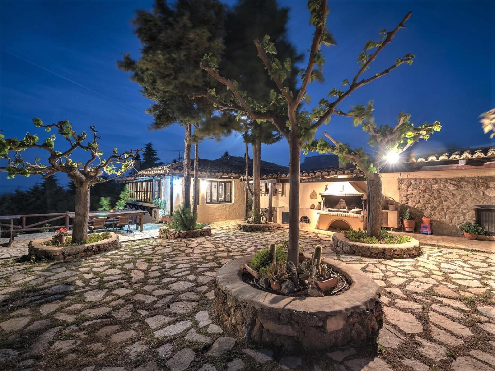 Ampelos Estate