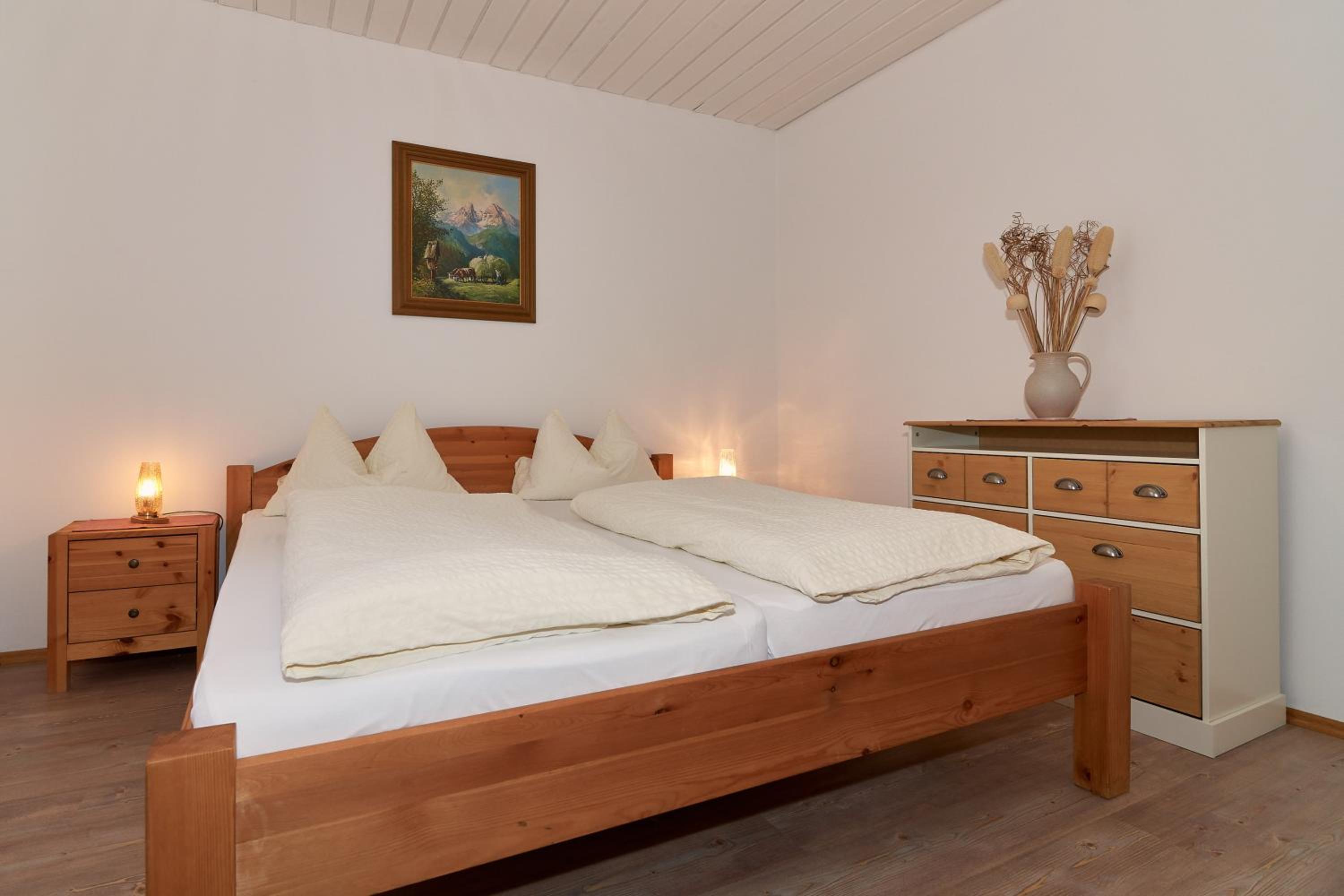 Dangl GbR, Gästehaus Sonnenhof - inkl. Chiemgau Karte
