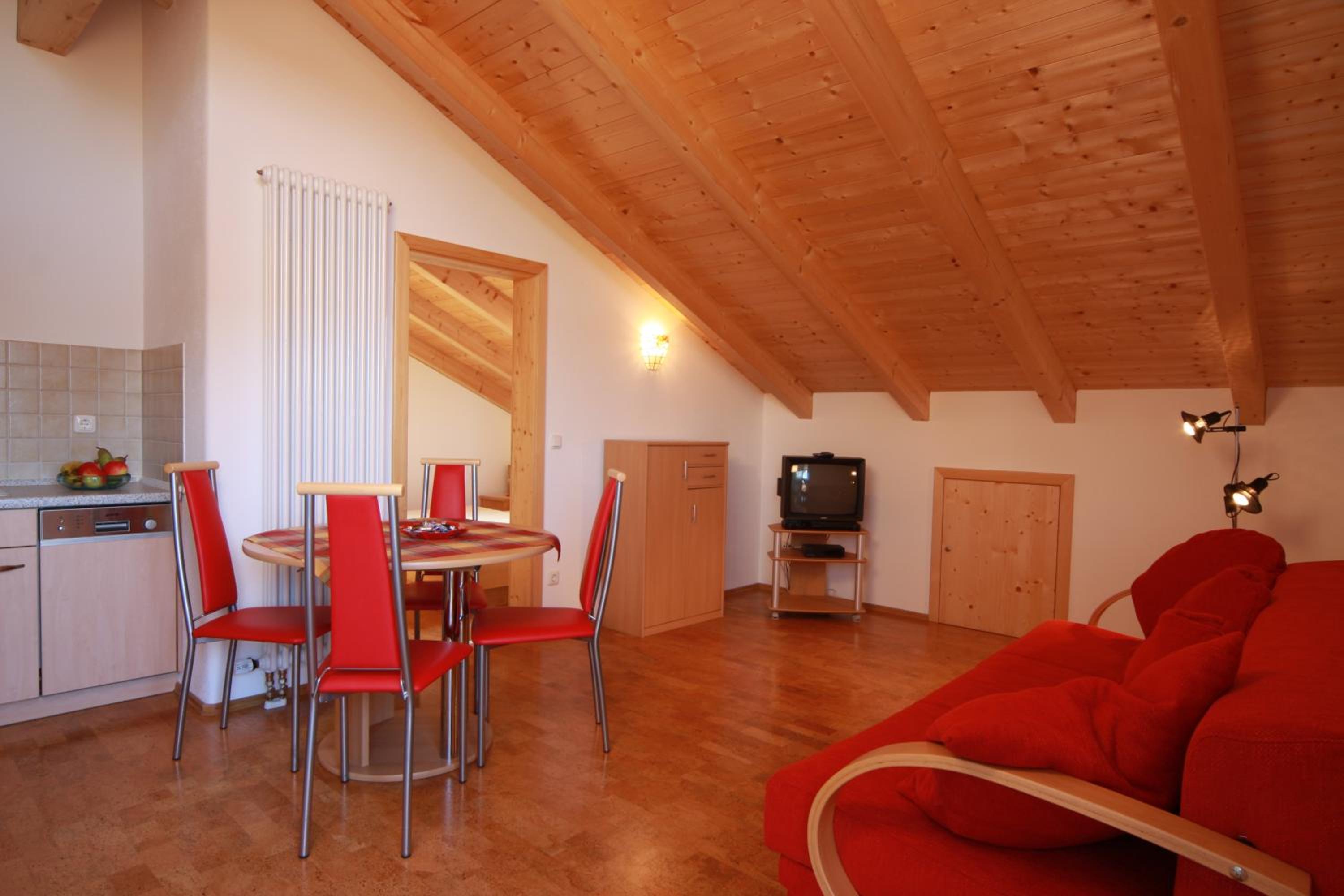 Dangl GbR, Gästehaus Sonnenhof - inkl. Chiemgau Karte