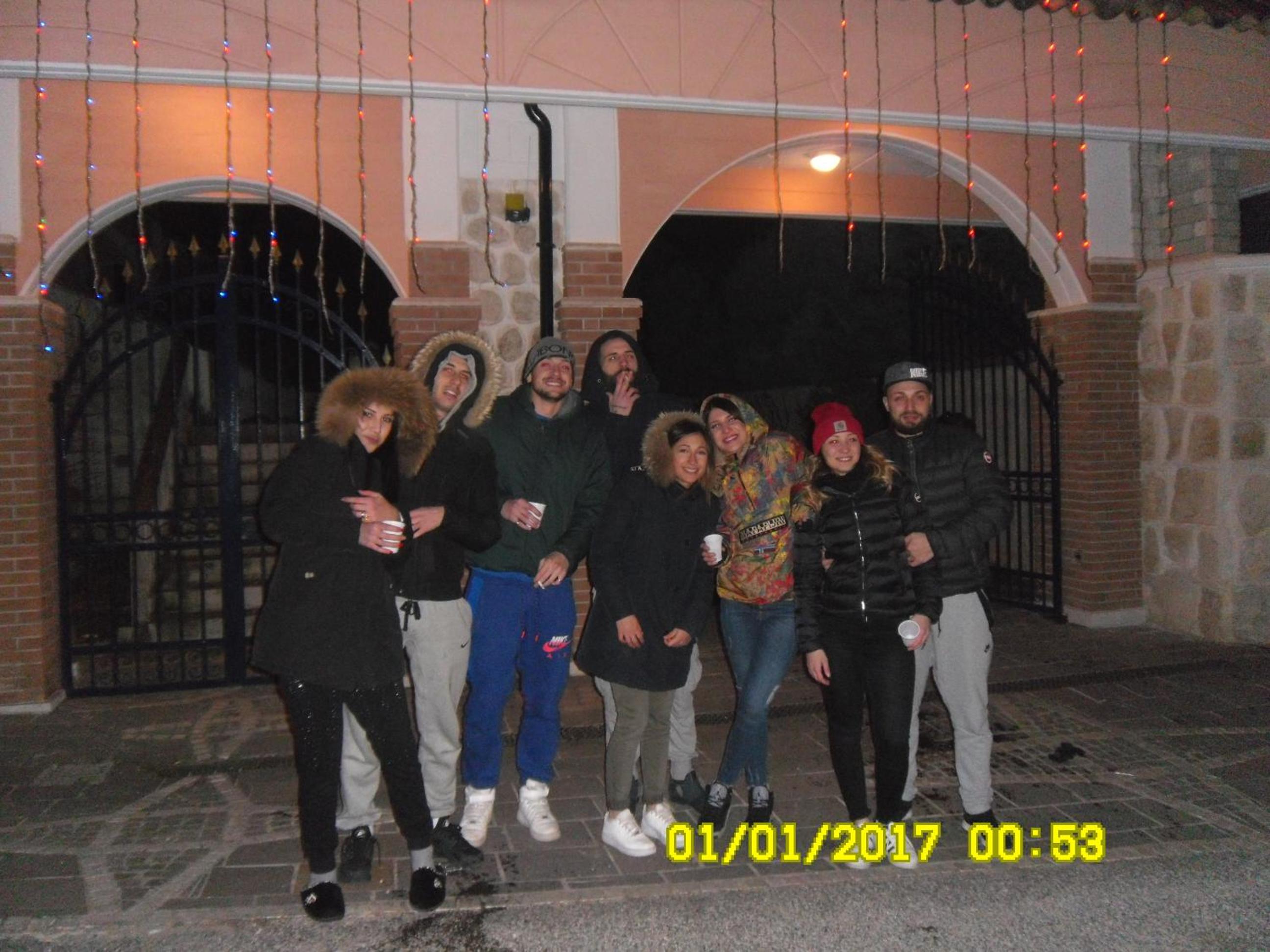 Photo 11