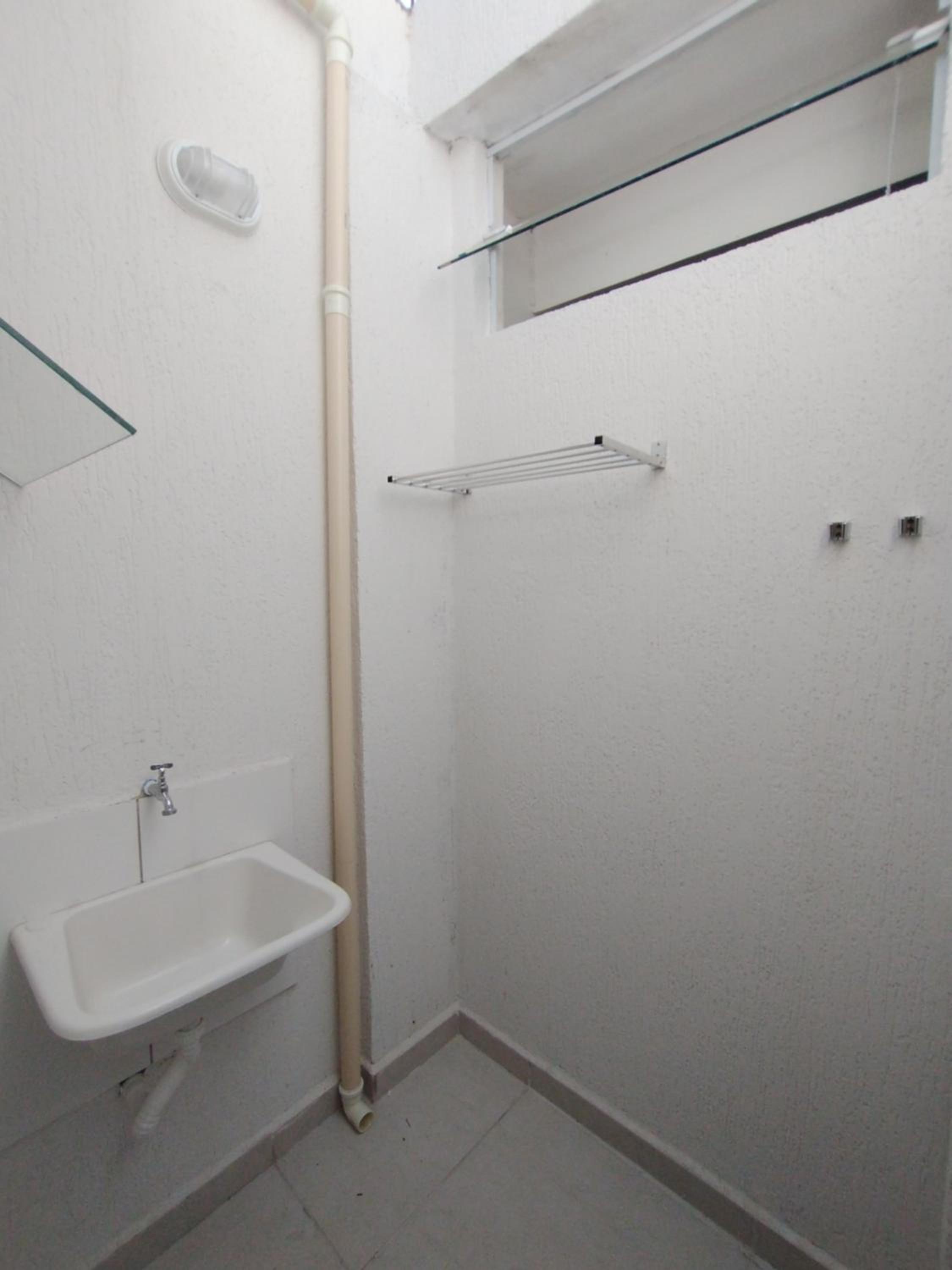 Photo 48