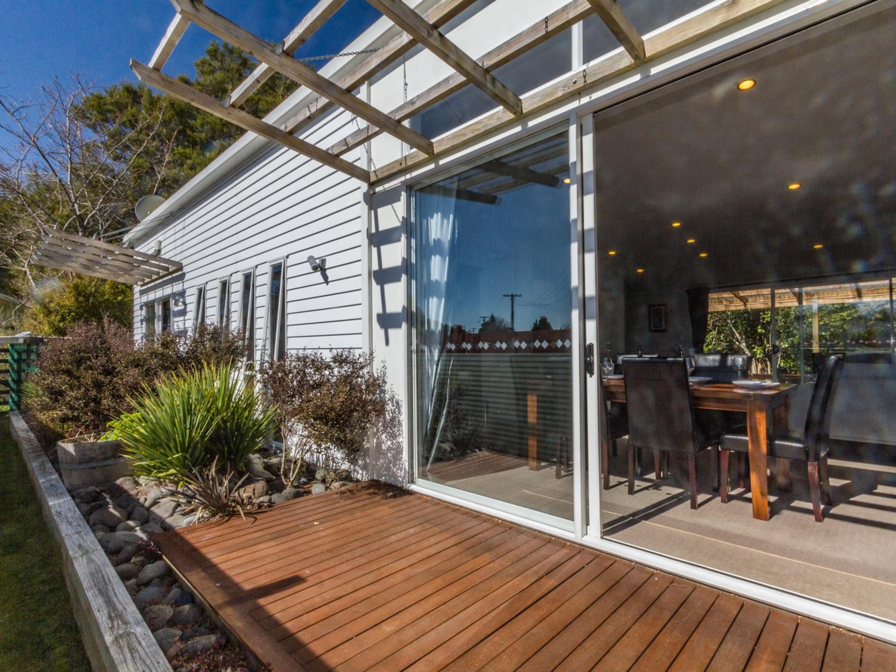 Beech House - Ohakune Holiday Home view 3