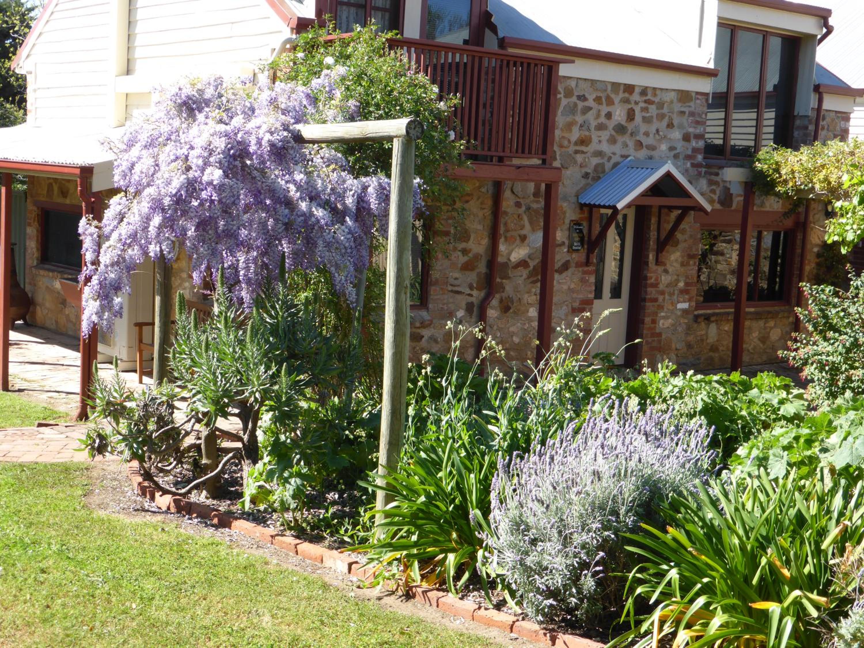 Barossa Barn Bed and Breakfast