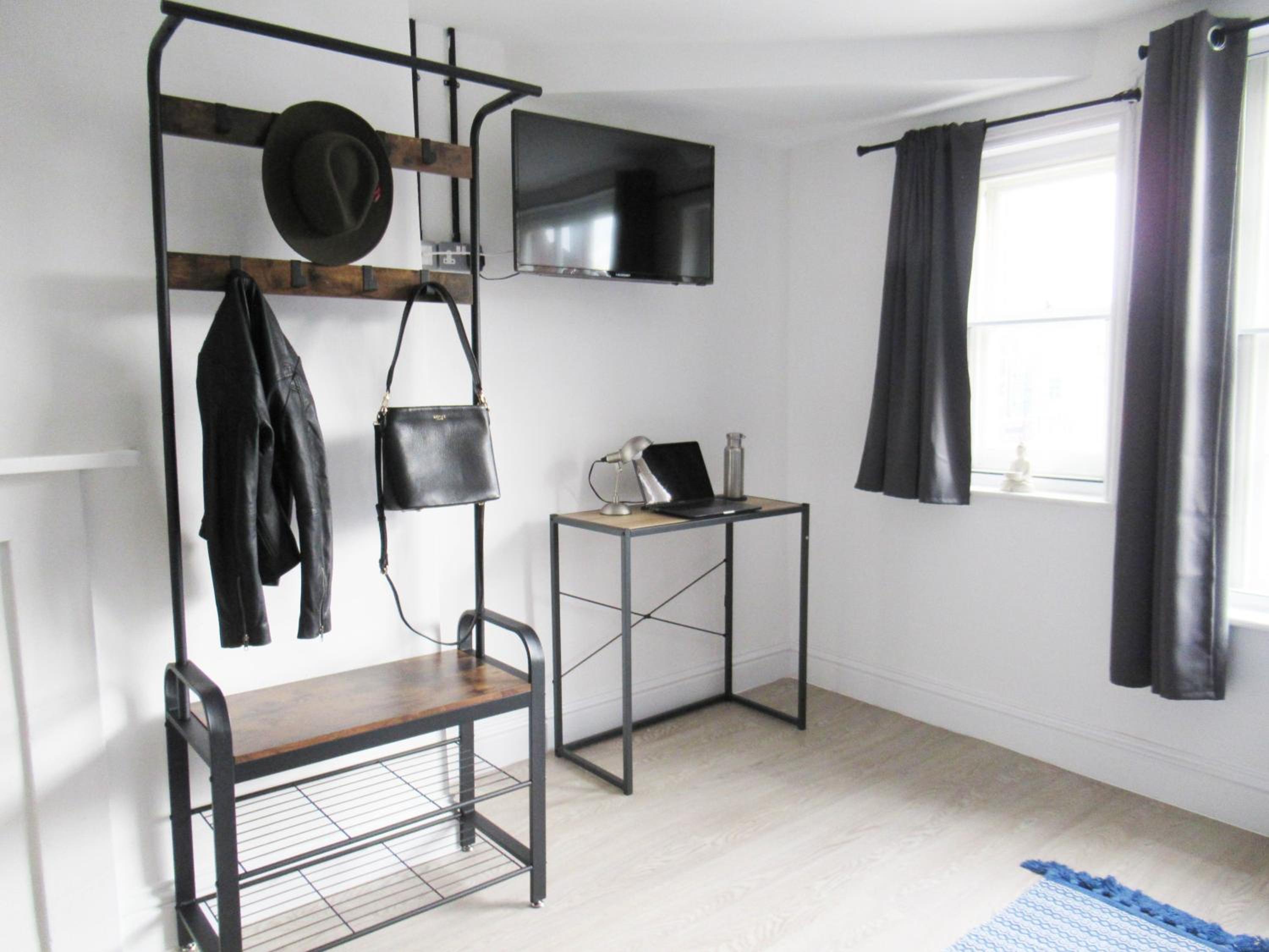 Photo 9