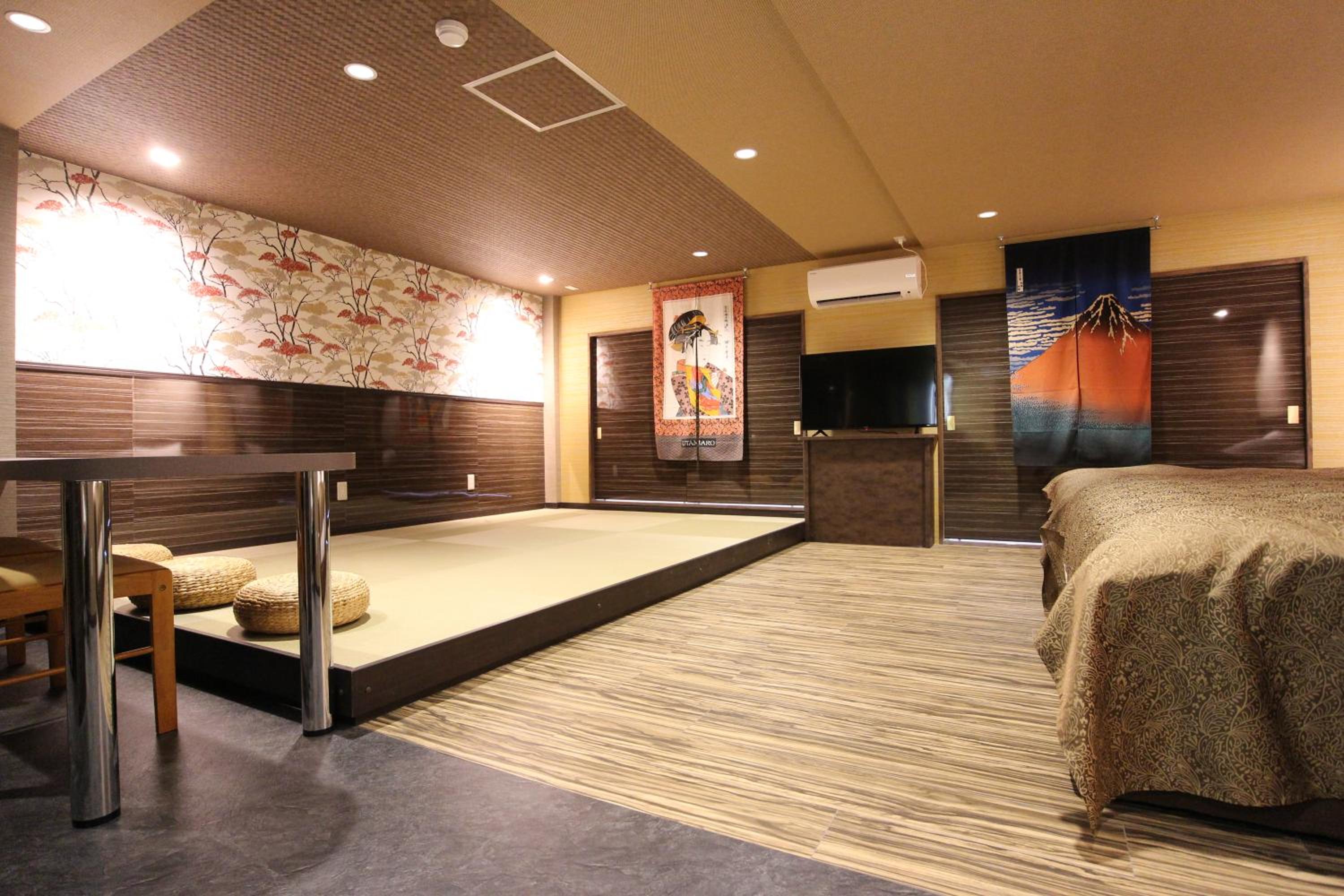 Photo 12