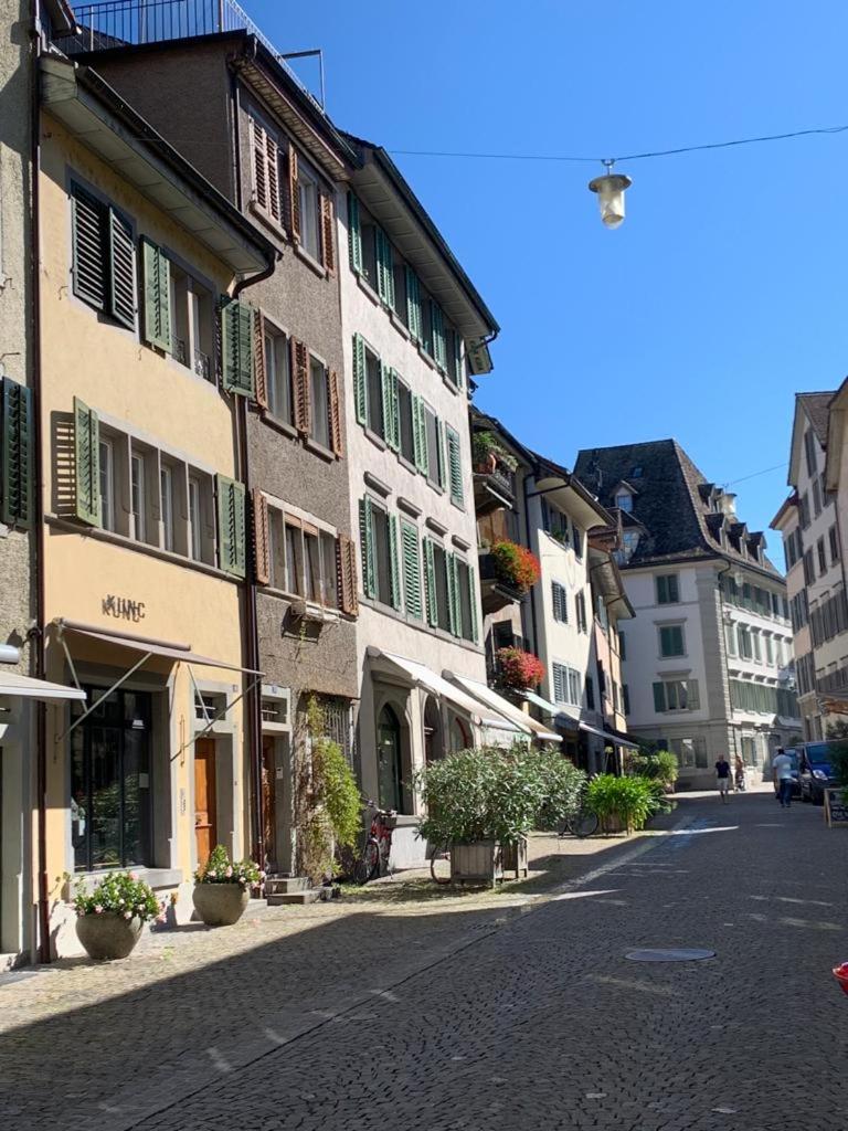 Old Town Charm & Central Location in Rapperswil view 2