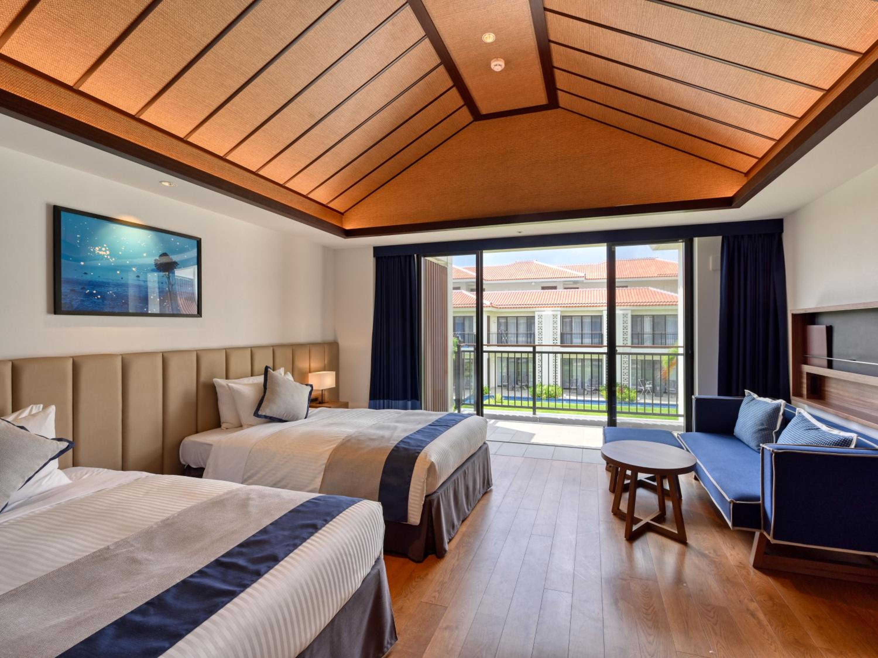 FUSAKI BEACH RESORT HOTEL & VILLAS