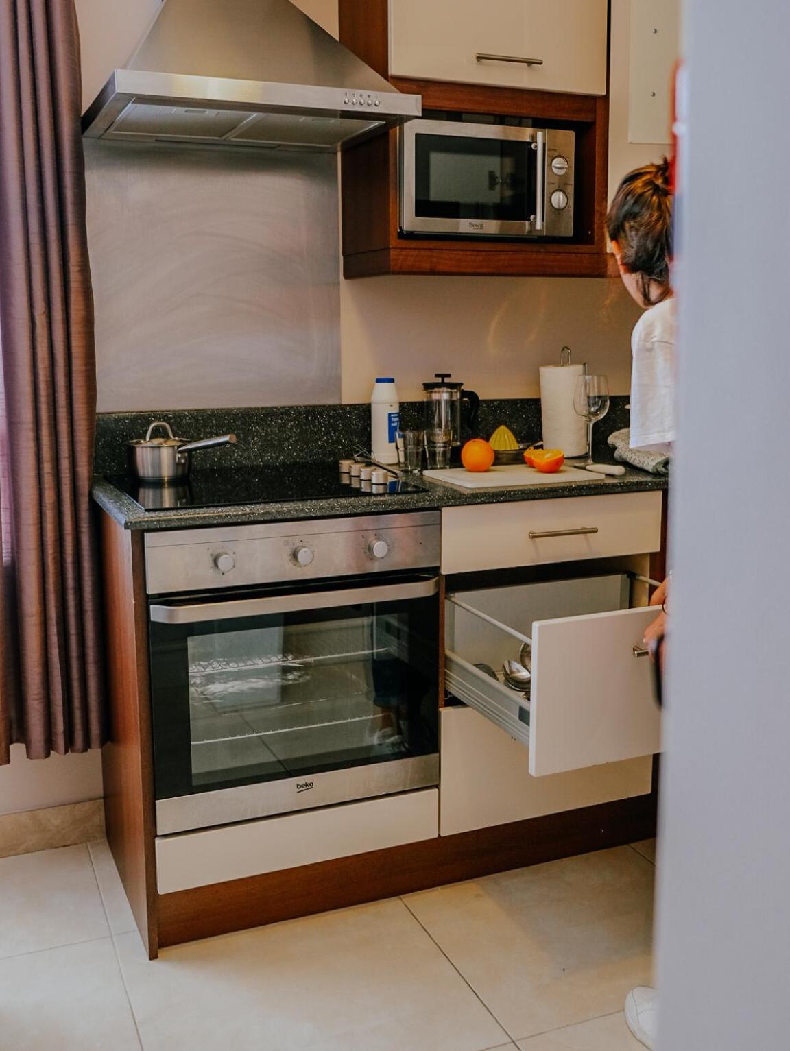 Five Lamps Suites
