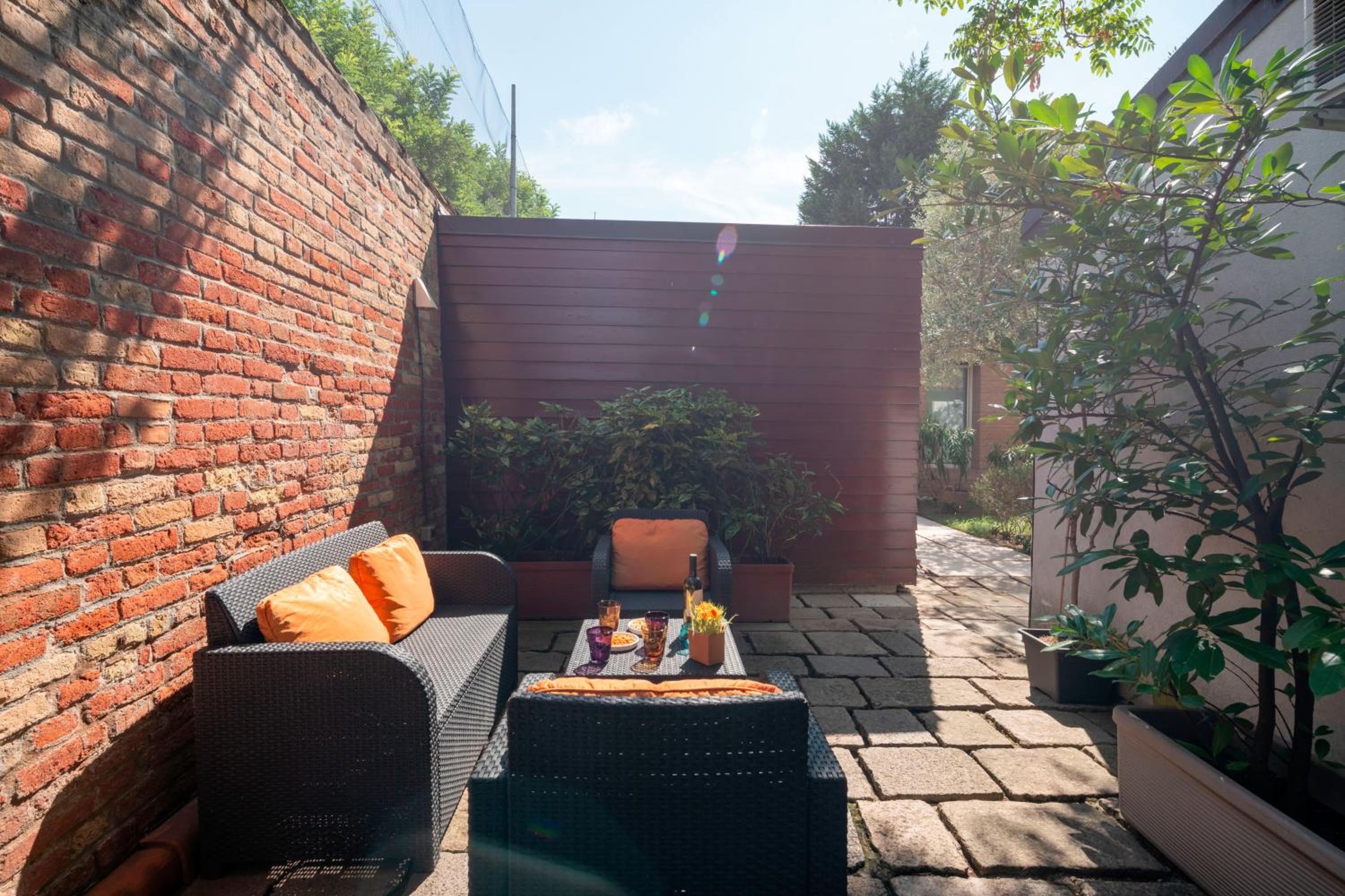 The WaterView Alcove