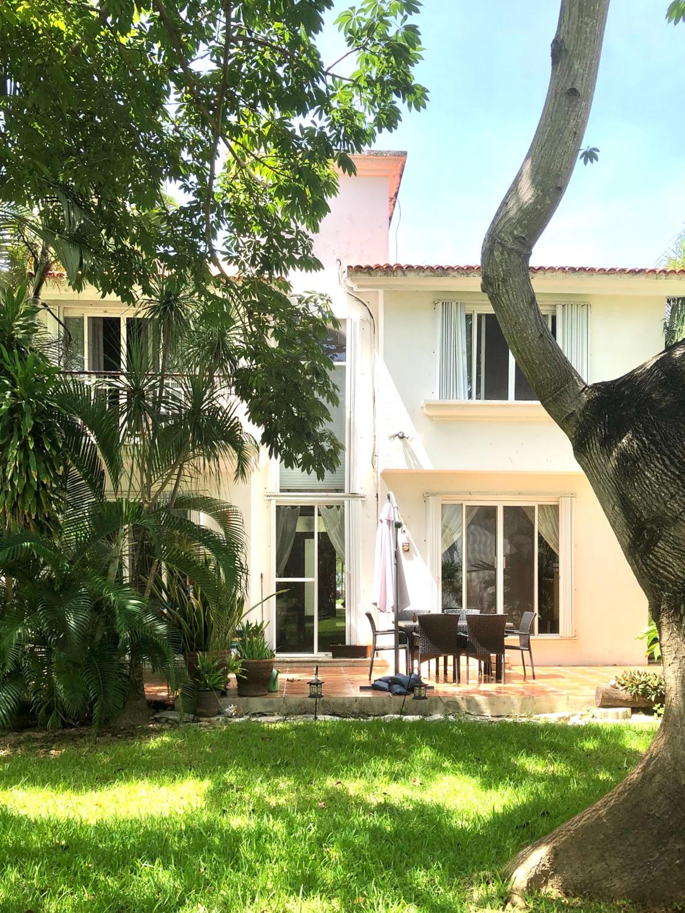 Casa Mi Tesoro Vacation Rooms view 5