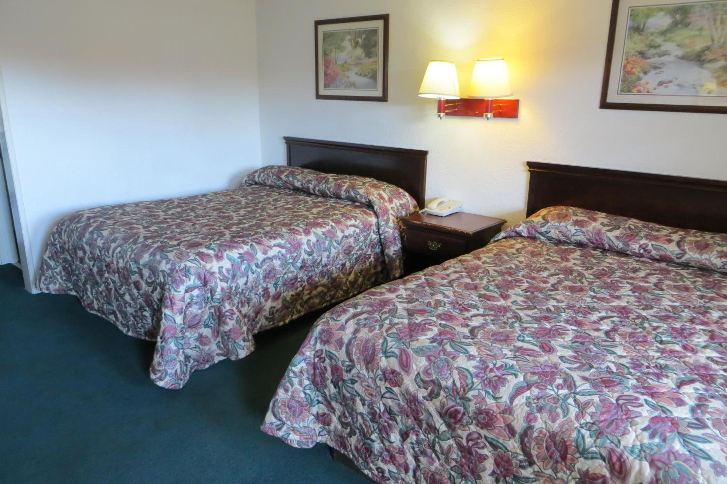Capri Motel