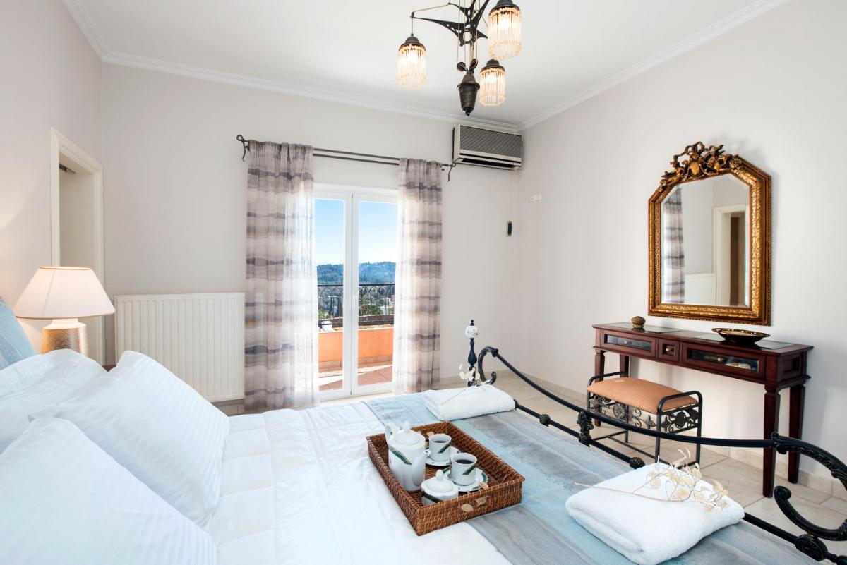 Exclusive Private Villa in Viros photo 4