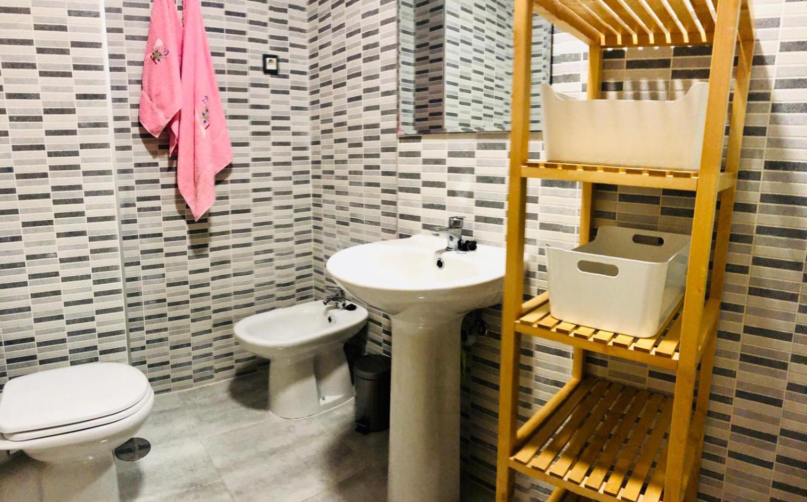 Low cost rooms La Merced