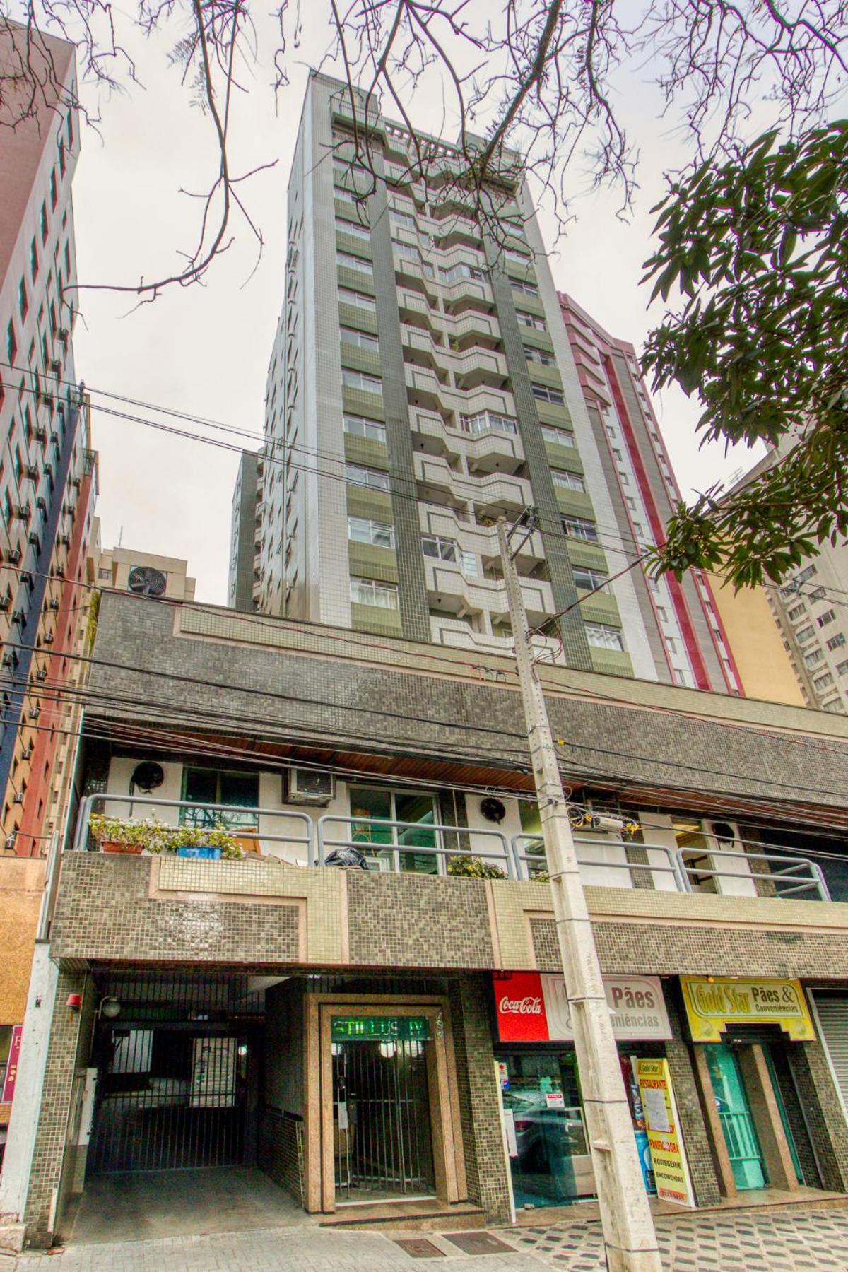 Ótimo apartamento no Centro mobiliado e com garagem view 2