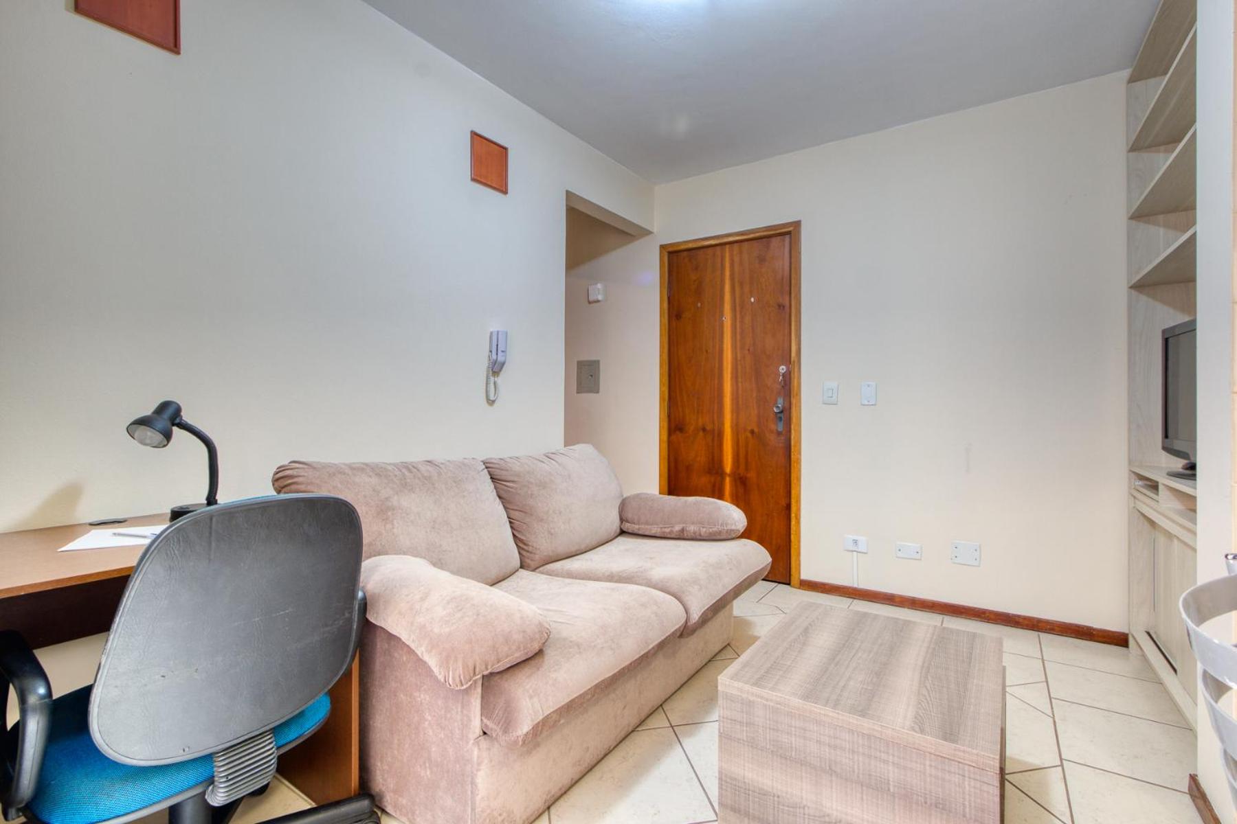Ótimo apartamento no Centro mobiliado e com garagem view 4