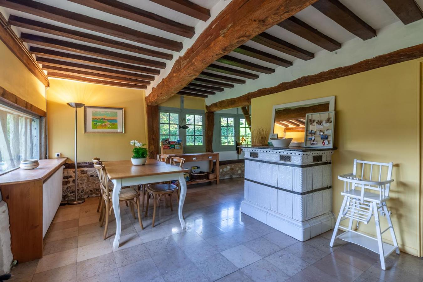 Le Manoir du Perroy view 5