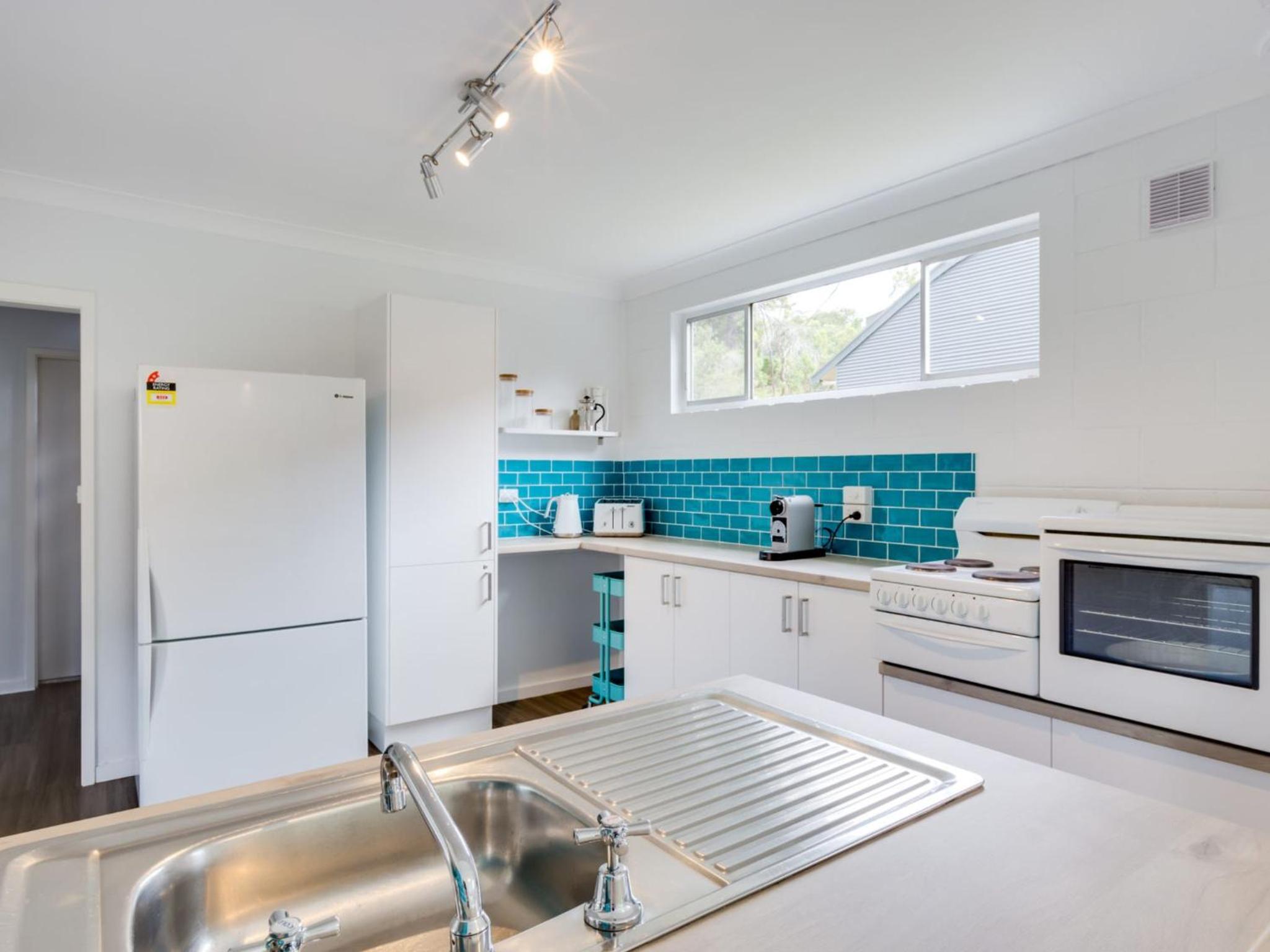 Bay Breeze at Blenheim Beach Vincentia