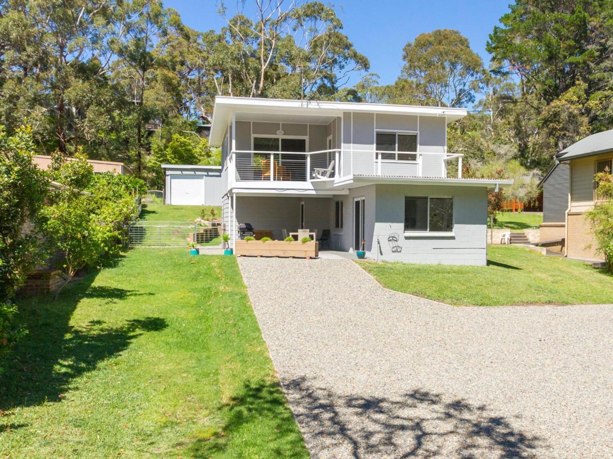 Bay Breeze at Blenheim Beach Vincentia