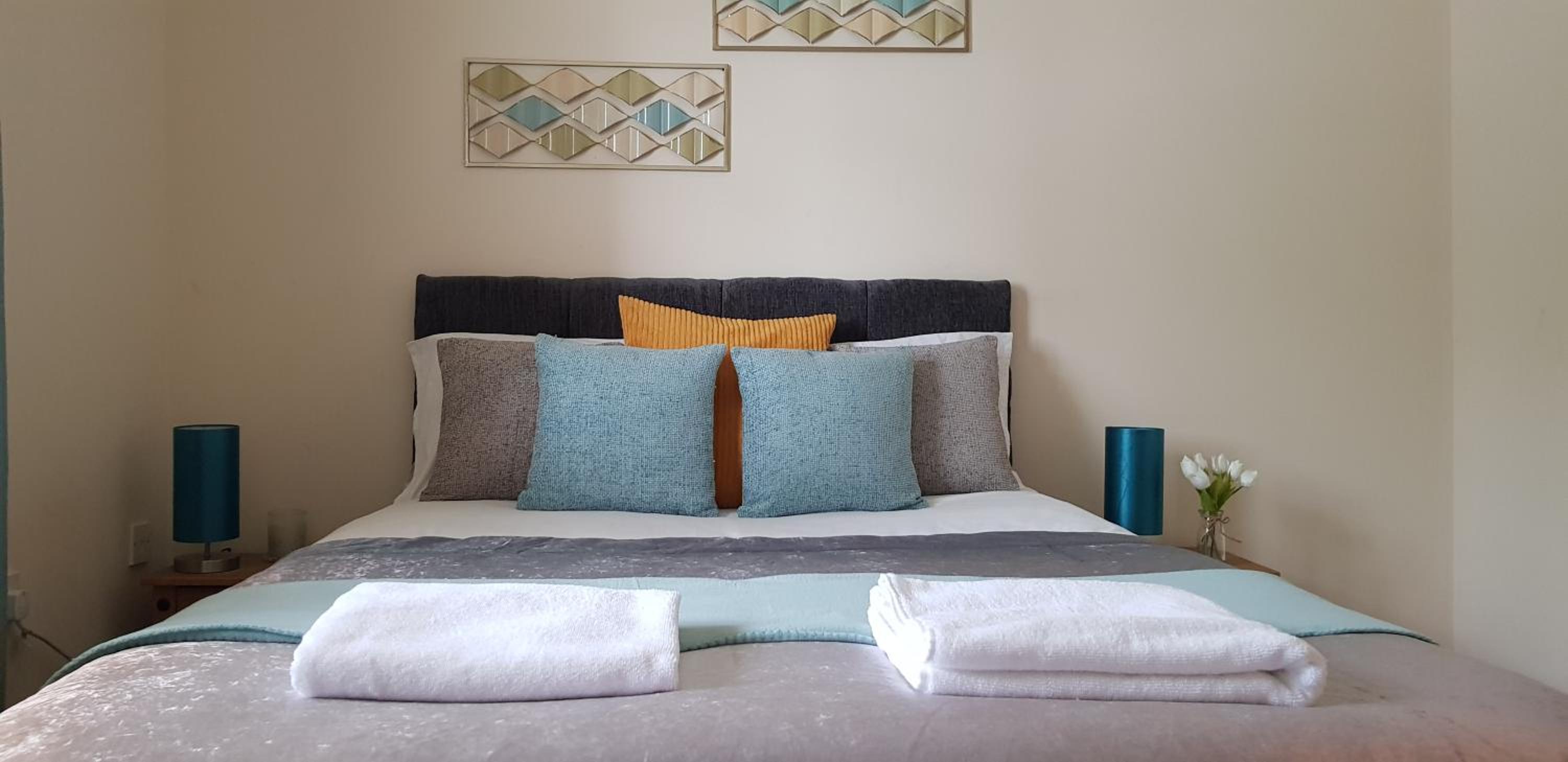 Sun Gardens Serviced Apartment