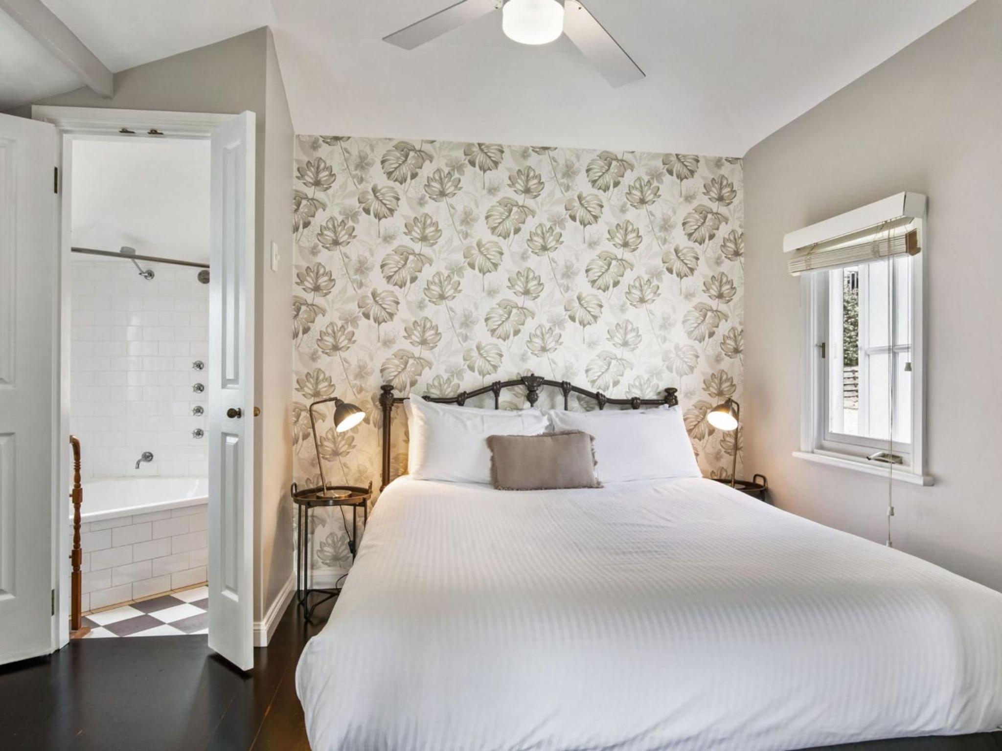 Cottage 4 Hyams Beach Seaside Cottages