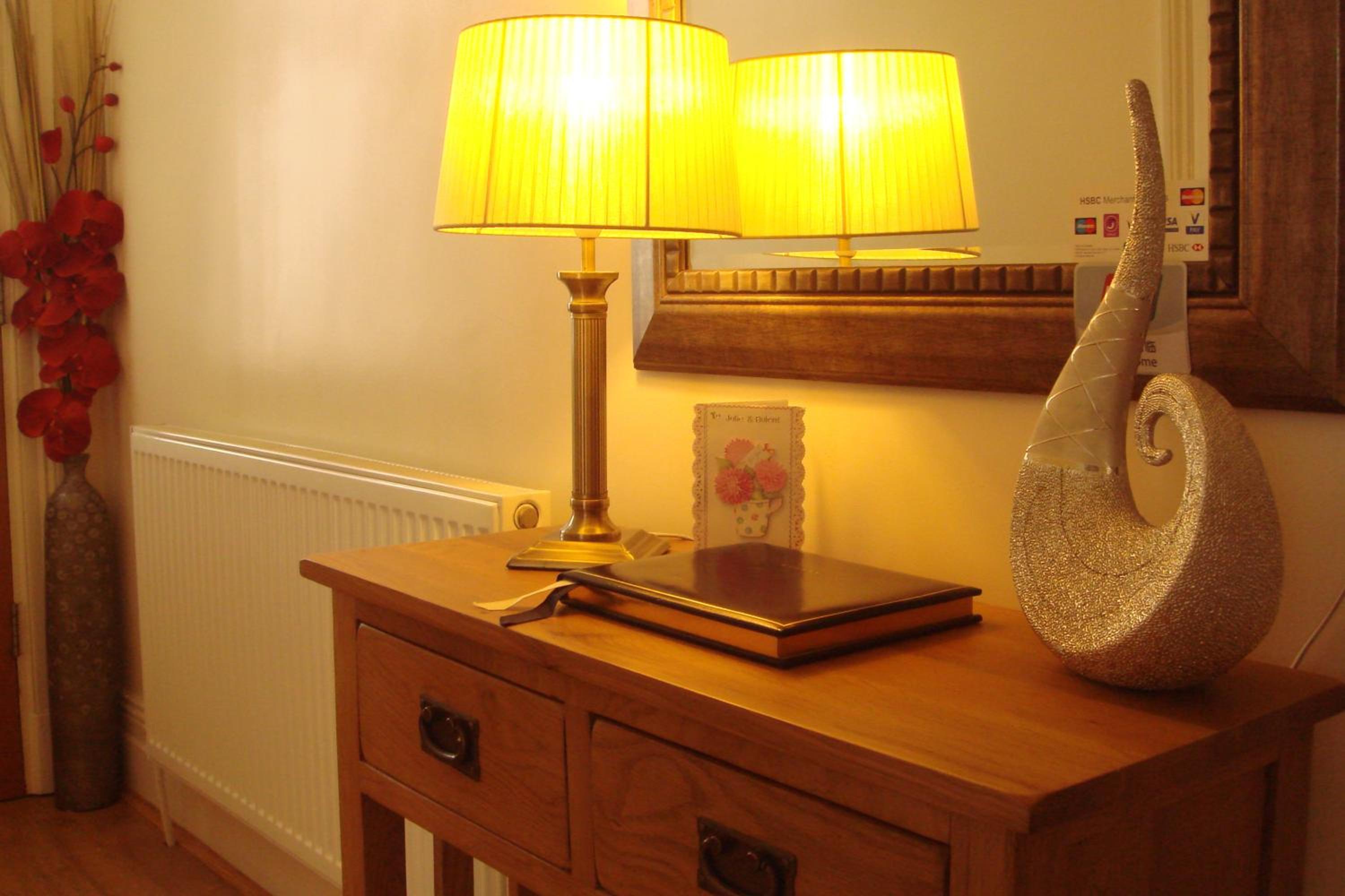 Bolton Vacations - Wendover Guest House - Property Image 4